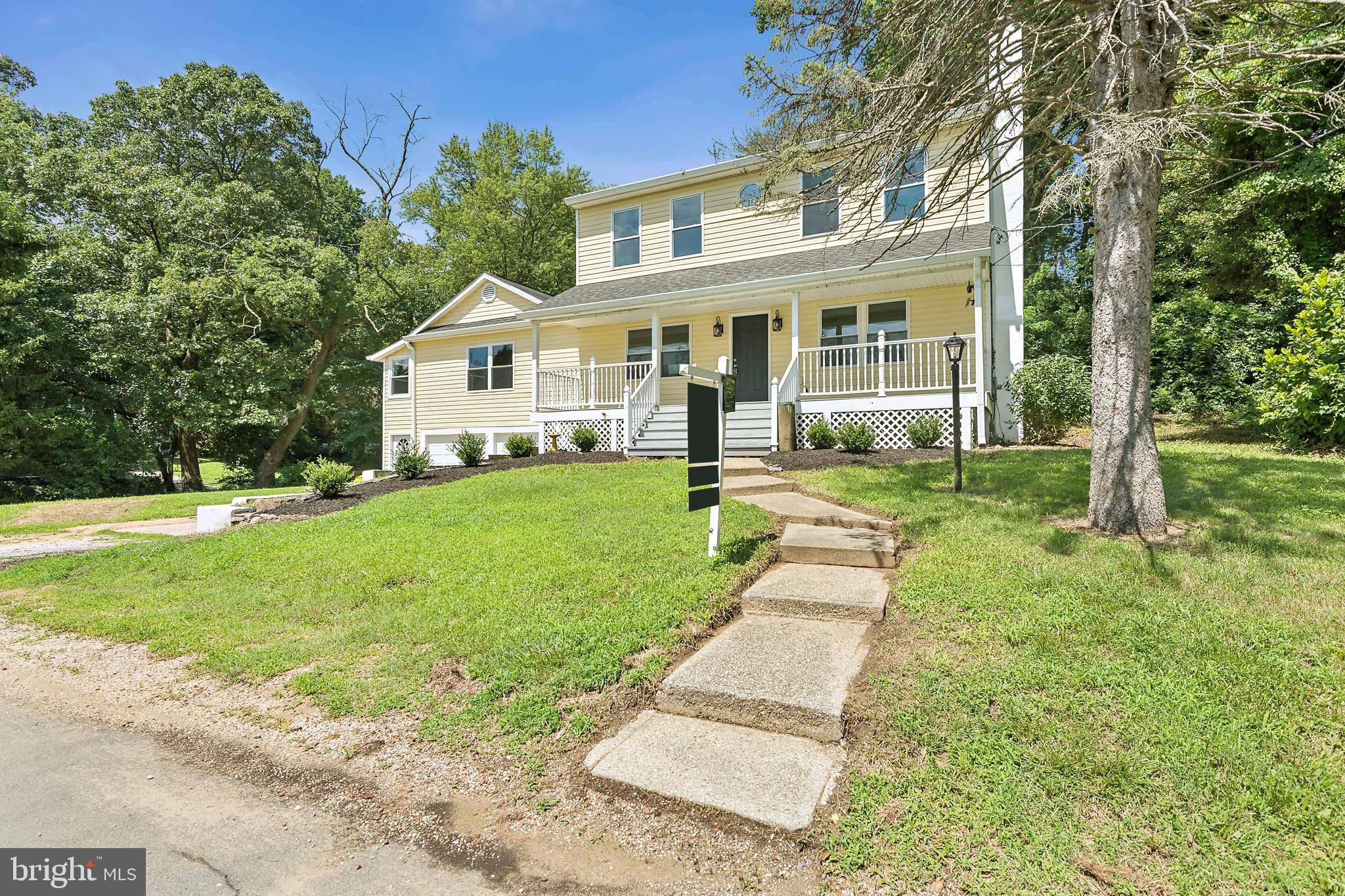 1014 ST CHARLES DRIVE