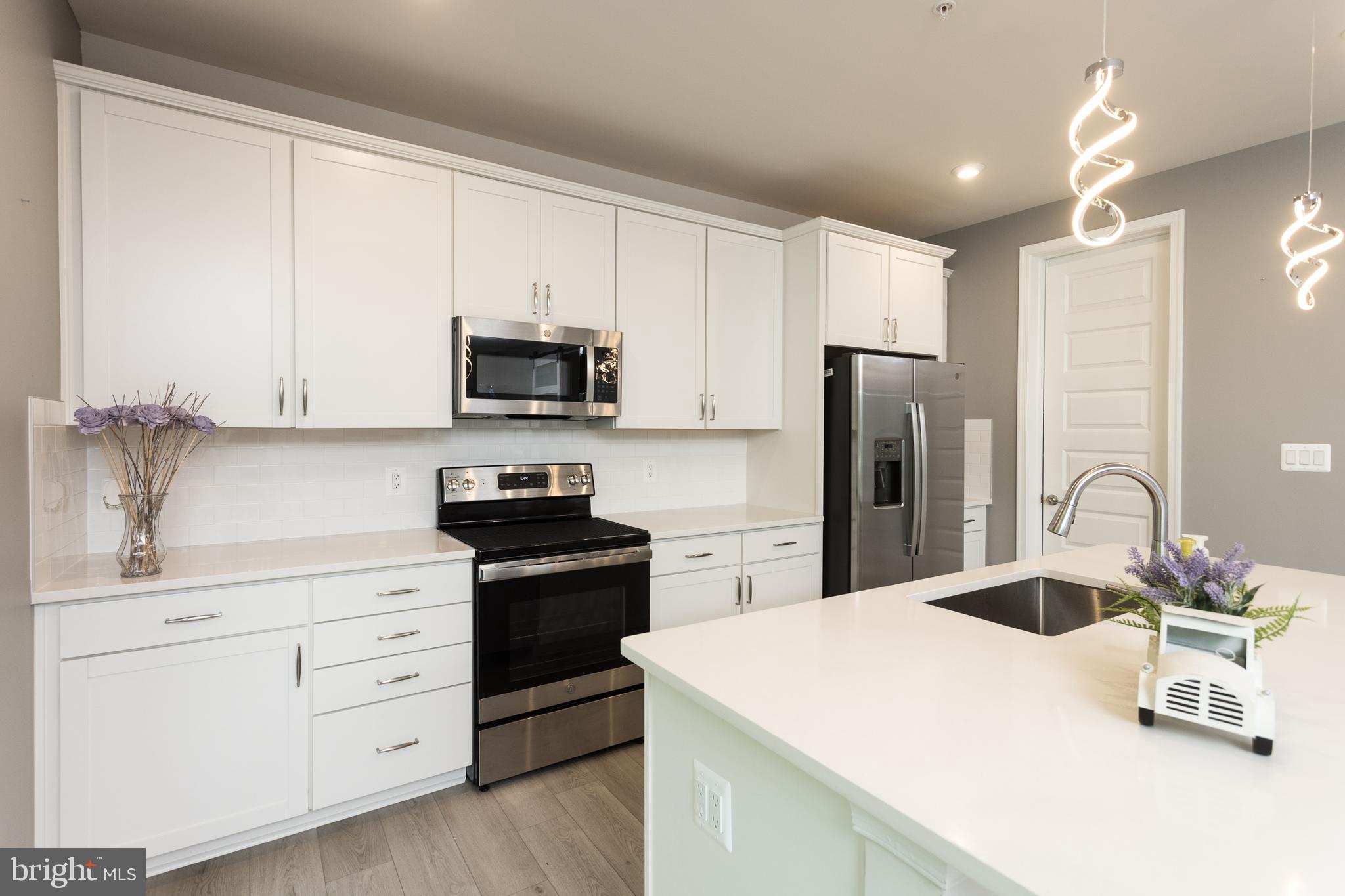 NESTORS LANDING - Residential