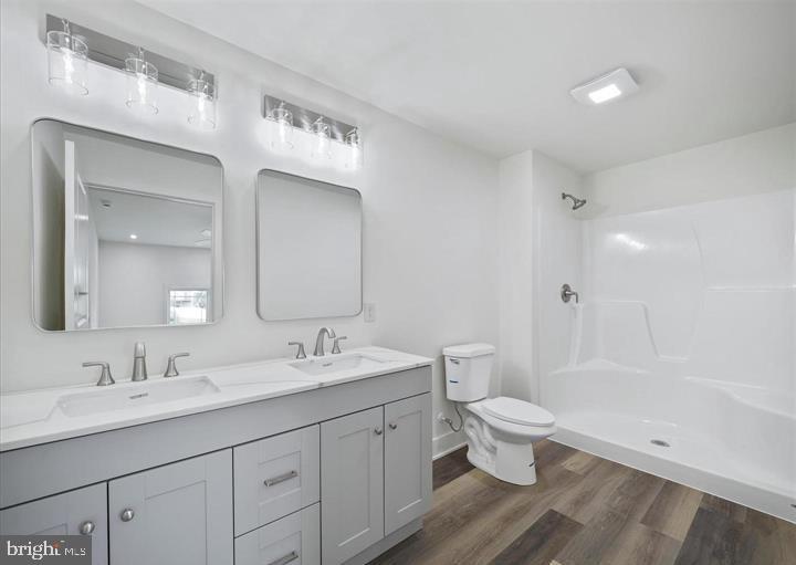 HUNTERS RIDGE - Residential