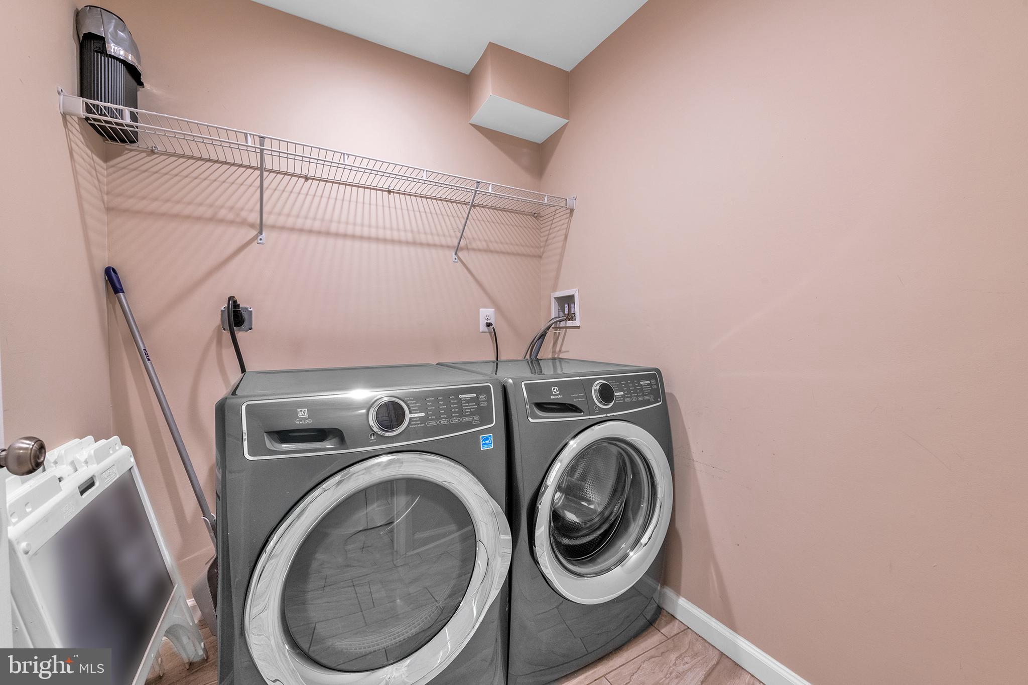 NEWBRIDGE - Residential