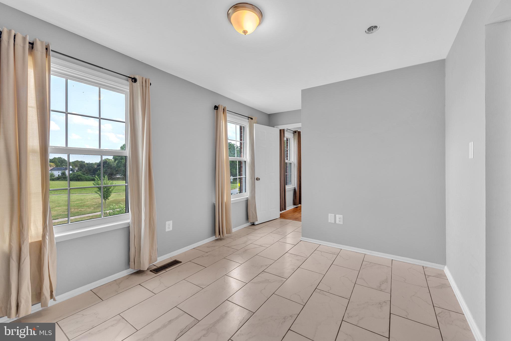 NEWBRIDGE - Residential