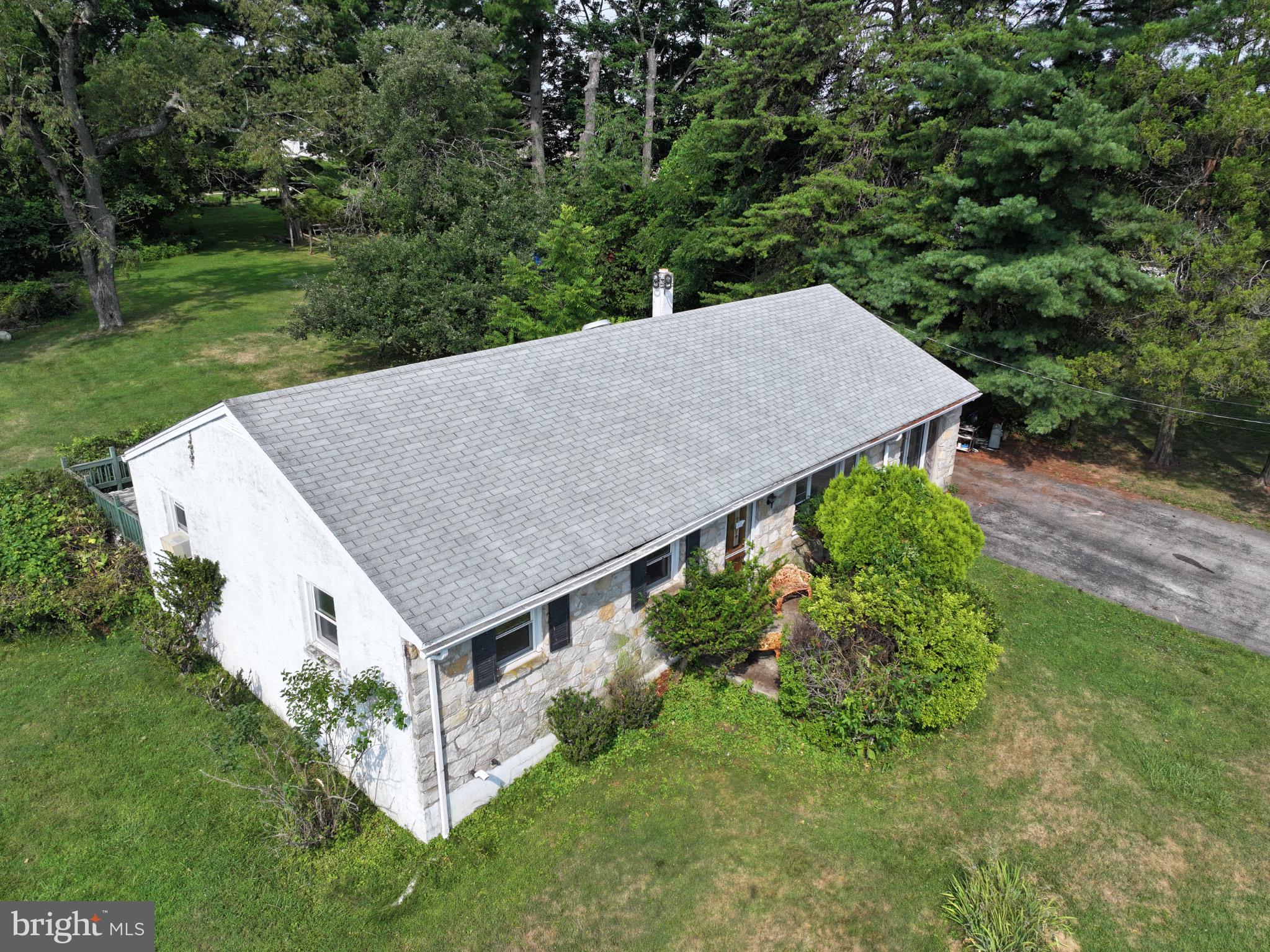 3232 WALKER LANE