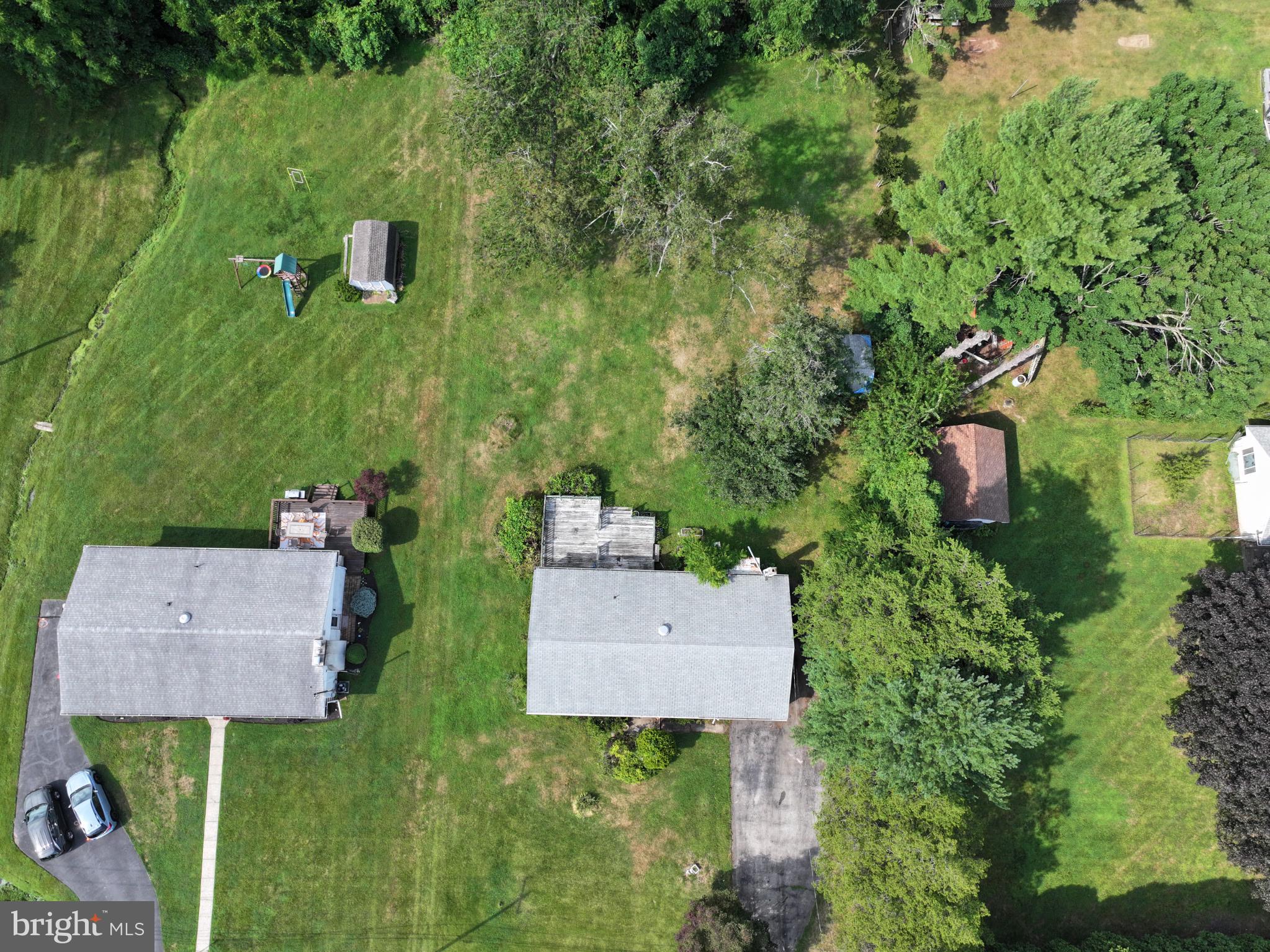 3232 WALKER LANE