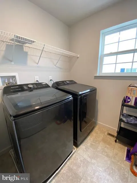 Pennsburg, Pennsylvania 18073, United States, 3 Bedrooms Bedrooms, ,3 BathroomsBathrooms,Residential,Active,206831