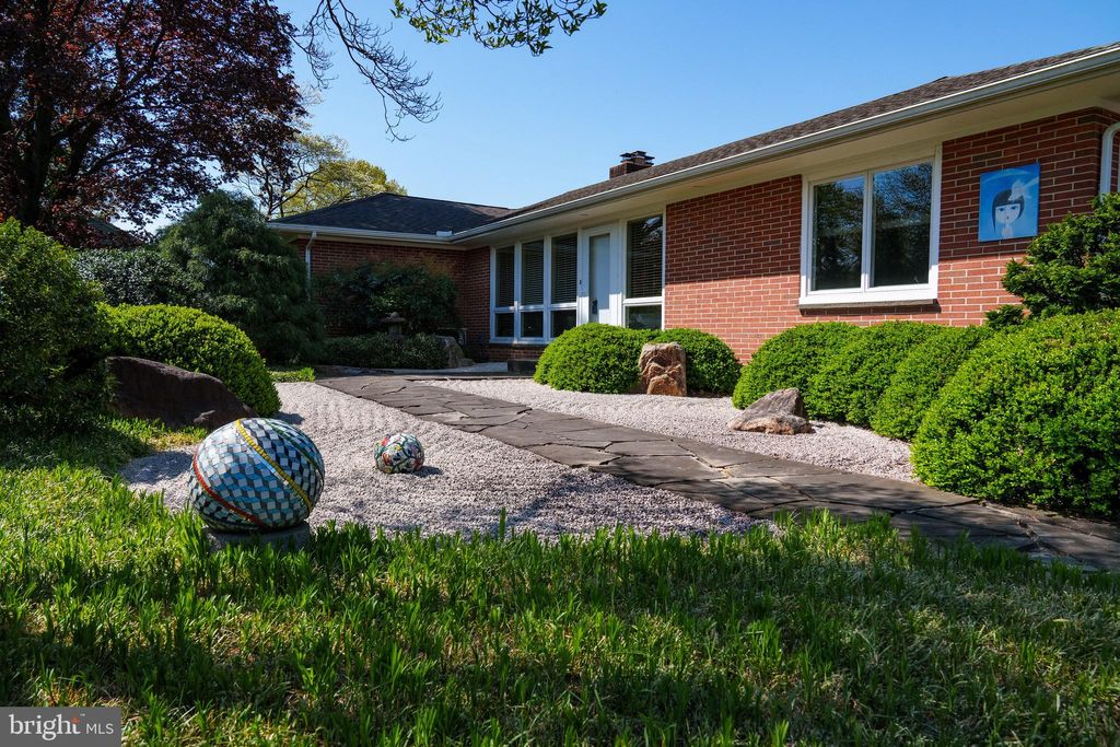 Photo of 886 HORNIG RD, LANCASTER, PA 17601 (MLS # PALA2030478)