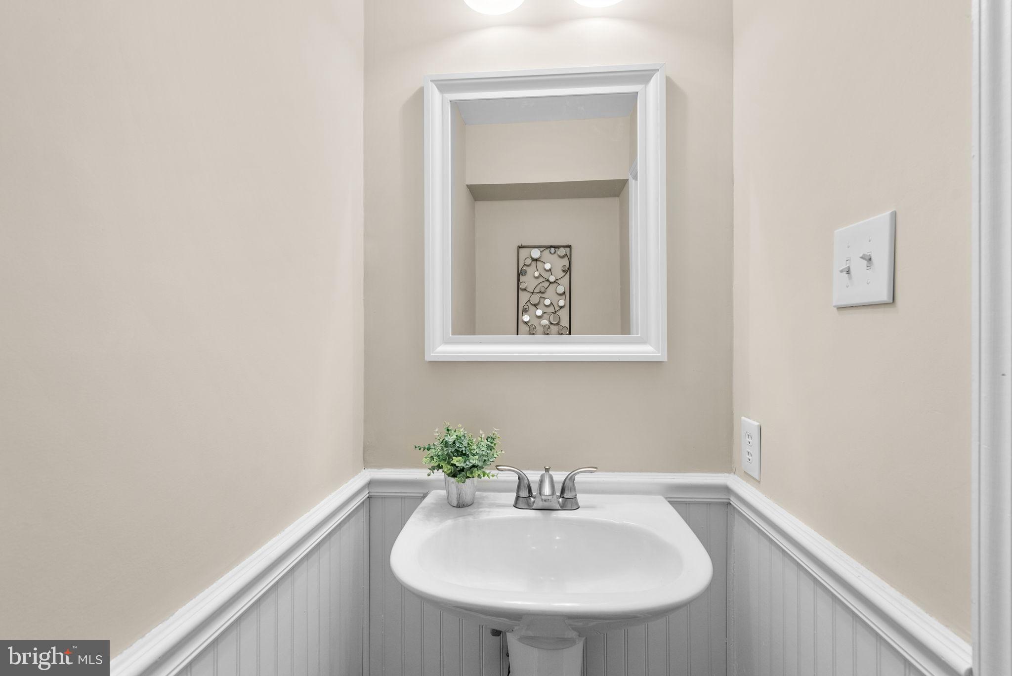 GOSHEN VILLAGE - Residential