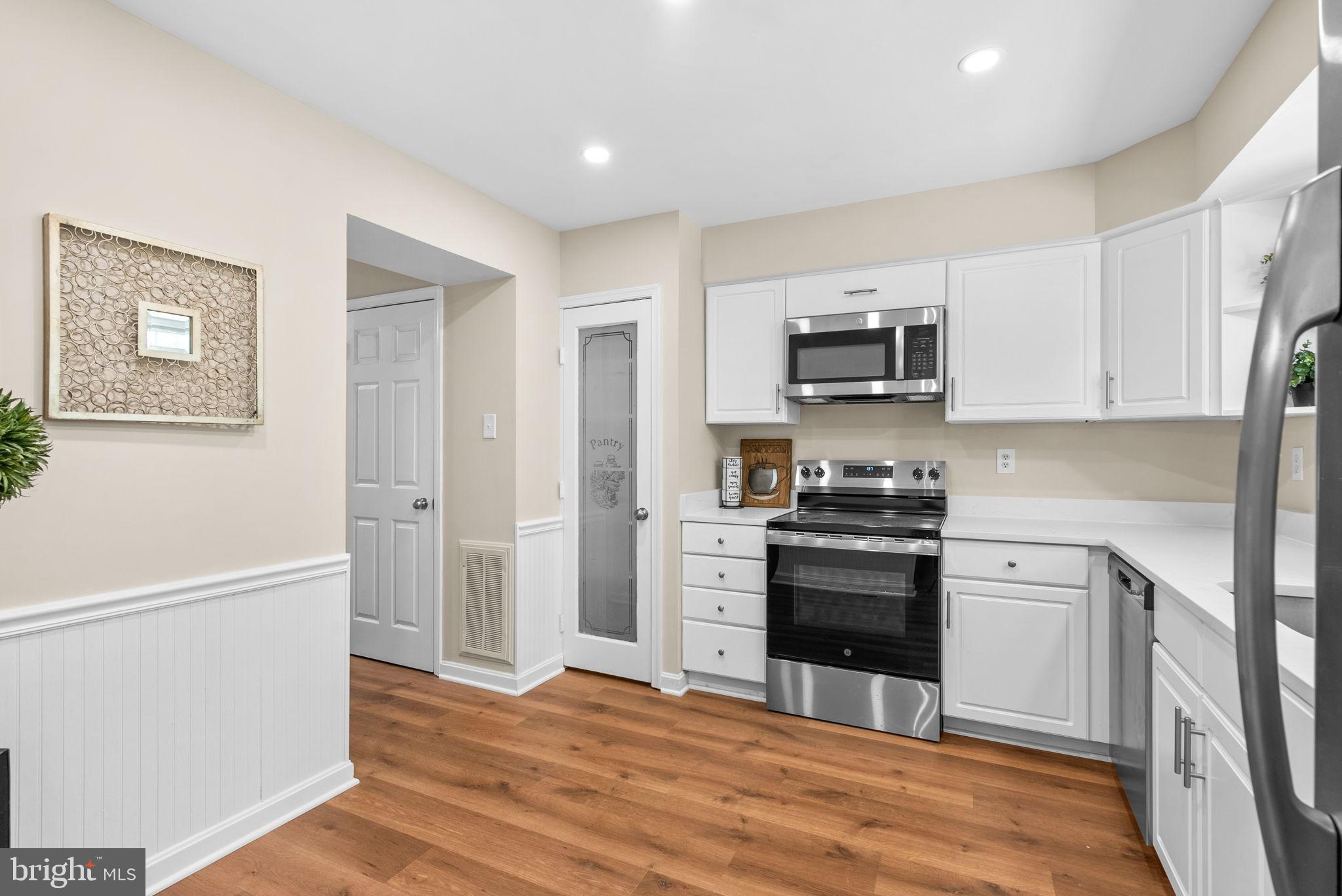 GOSHEN VILLAGE - Residential