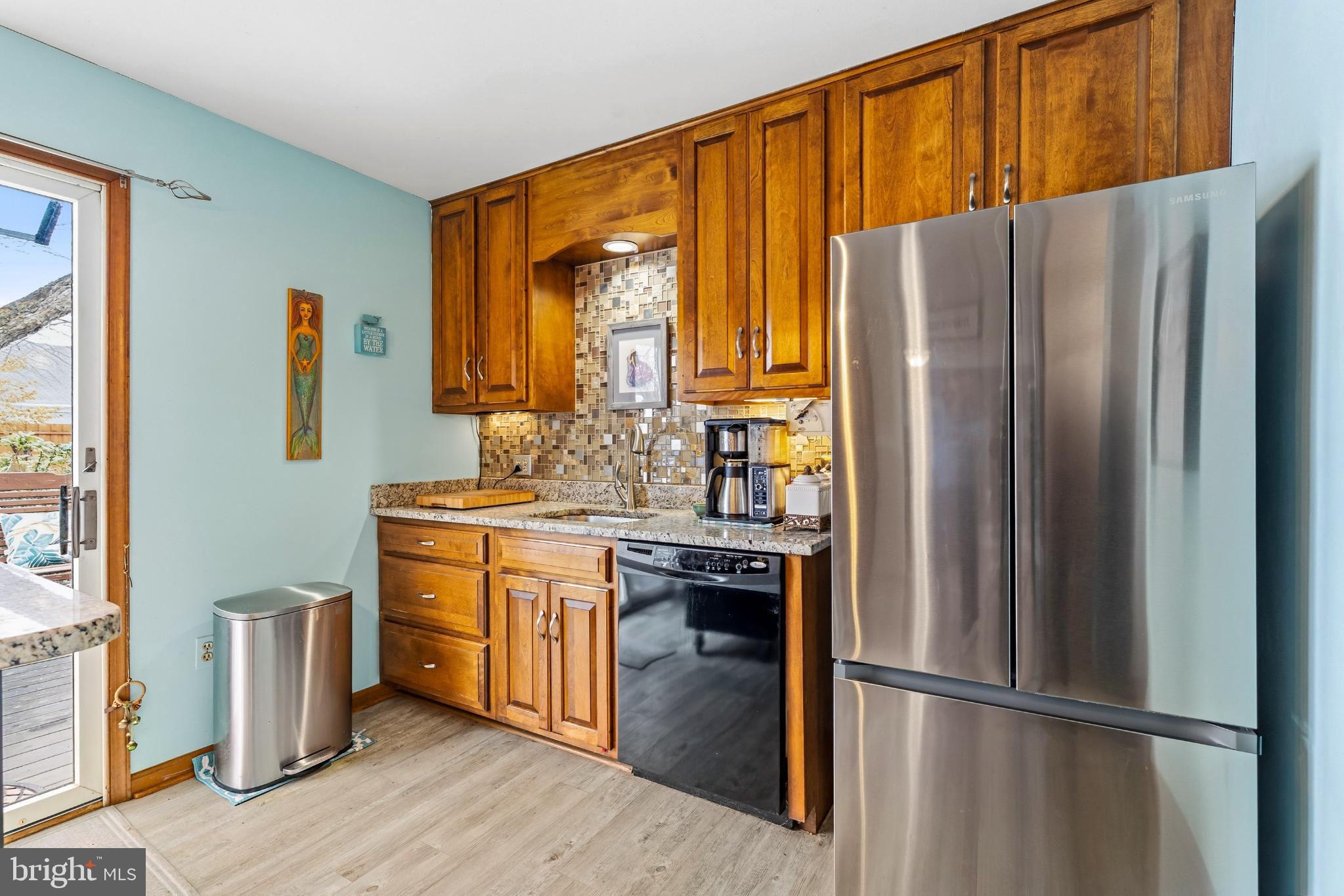 ROLLING HILLS - Residential