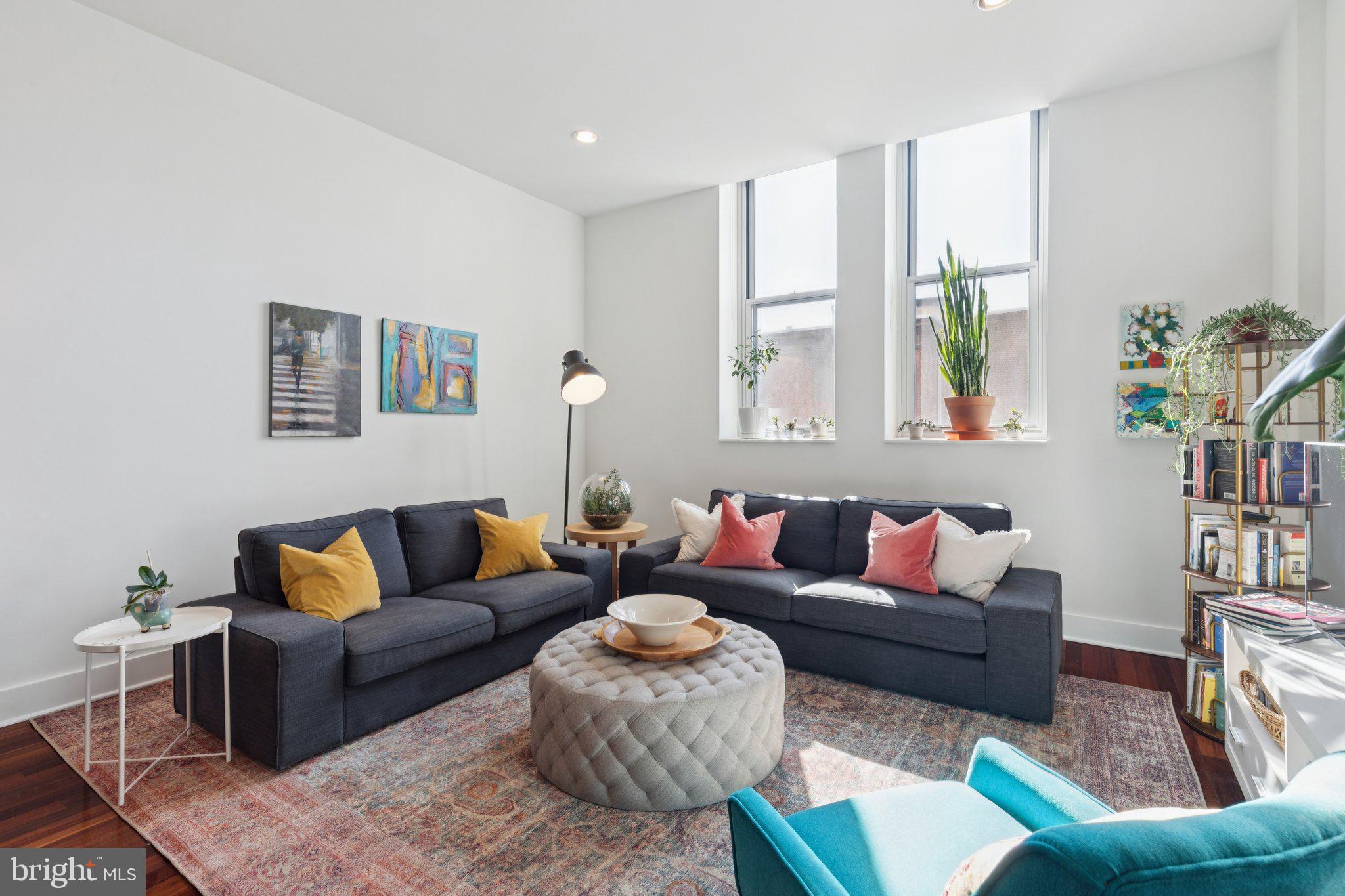 WASHINGTON SQ WEST - Residential