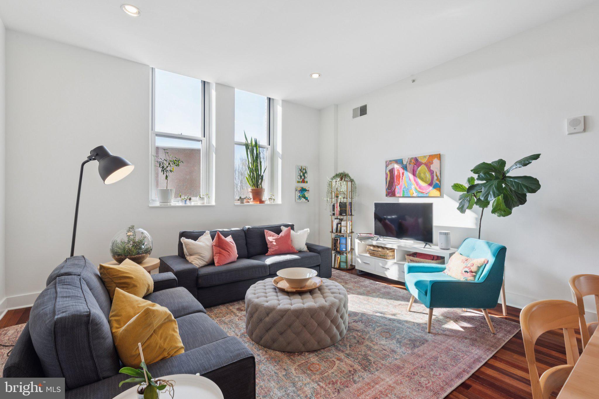 1101 LOCUST STREET 3C