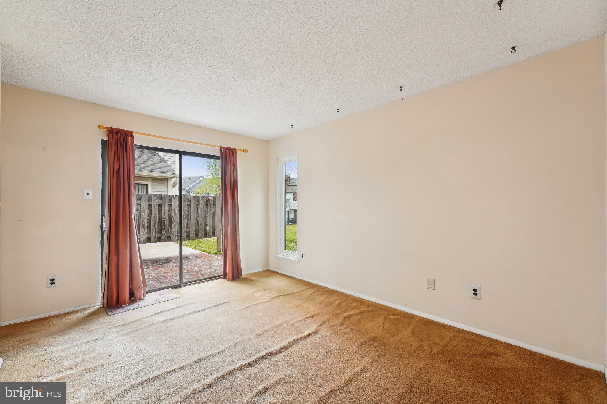 TOWAMENCIN CONDOS - Residential