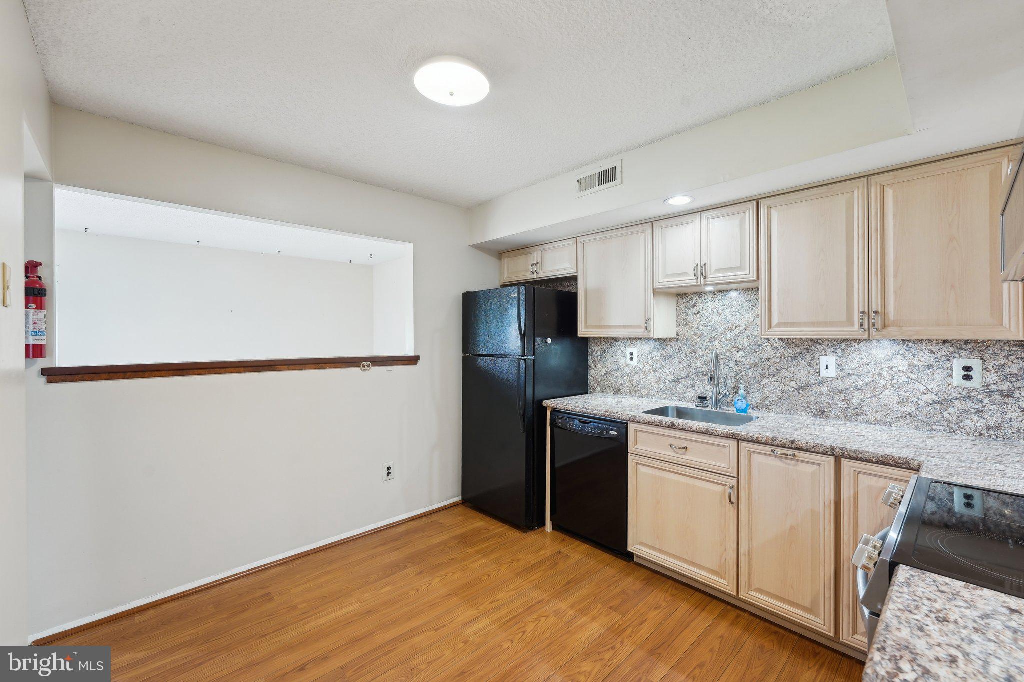 TOWAMENCIN CONDOS - Residential