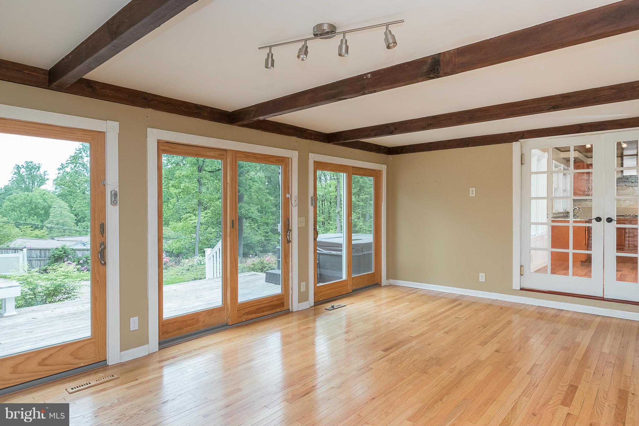 ULMSTEAD ESTATES - Residential