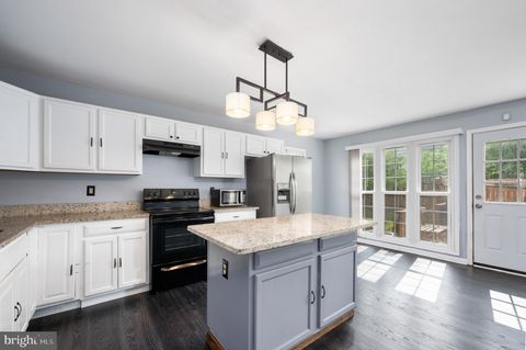 Tiny photo for 410 Fair Oaks Avenue, STAFFORD, VA 22554 (MLS # VAST2049178)