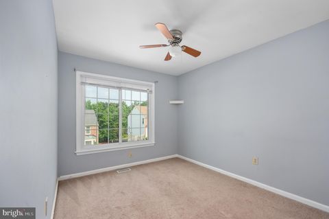 Tiny photo for 410 Fair Oaks Avenue, STAFFORD, VA 22554 (MLS # VAST2049178)