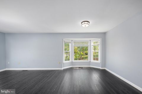 Tiny photo for 410 Fair Oaks Avenue, STAFFORD, VA 22554 (MLS # VAST2049178)