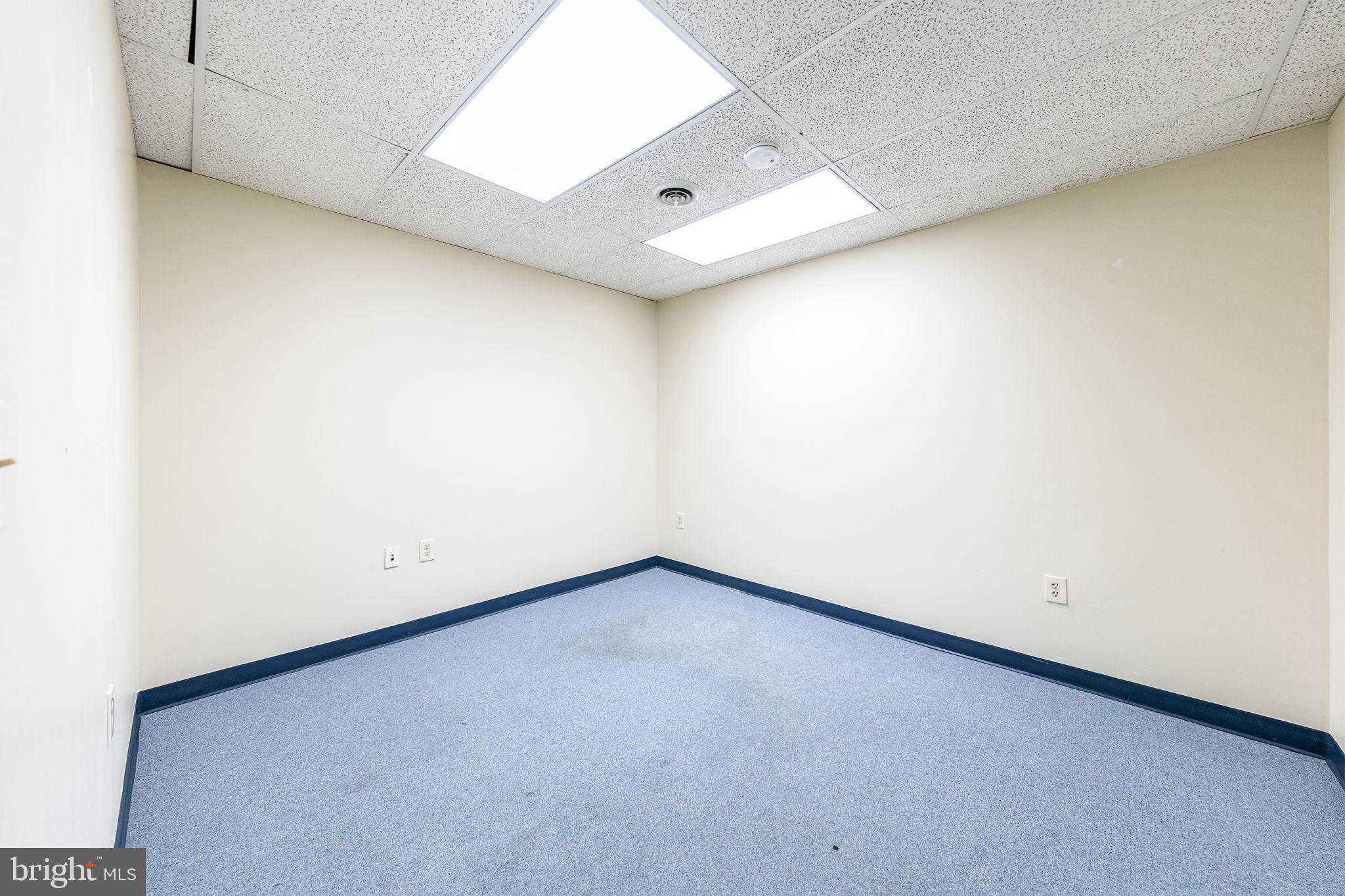 PARK PLACE PROFESSIONAL CENTER - Commercial Sale