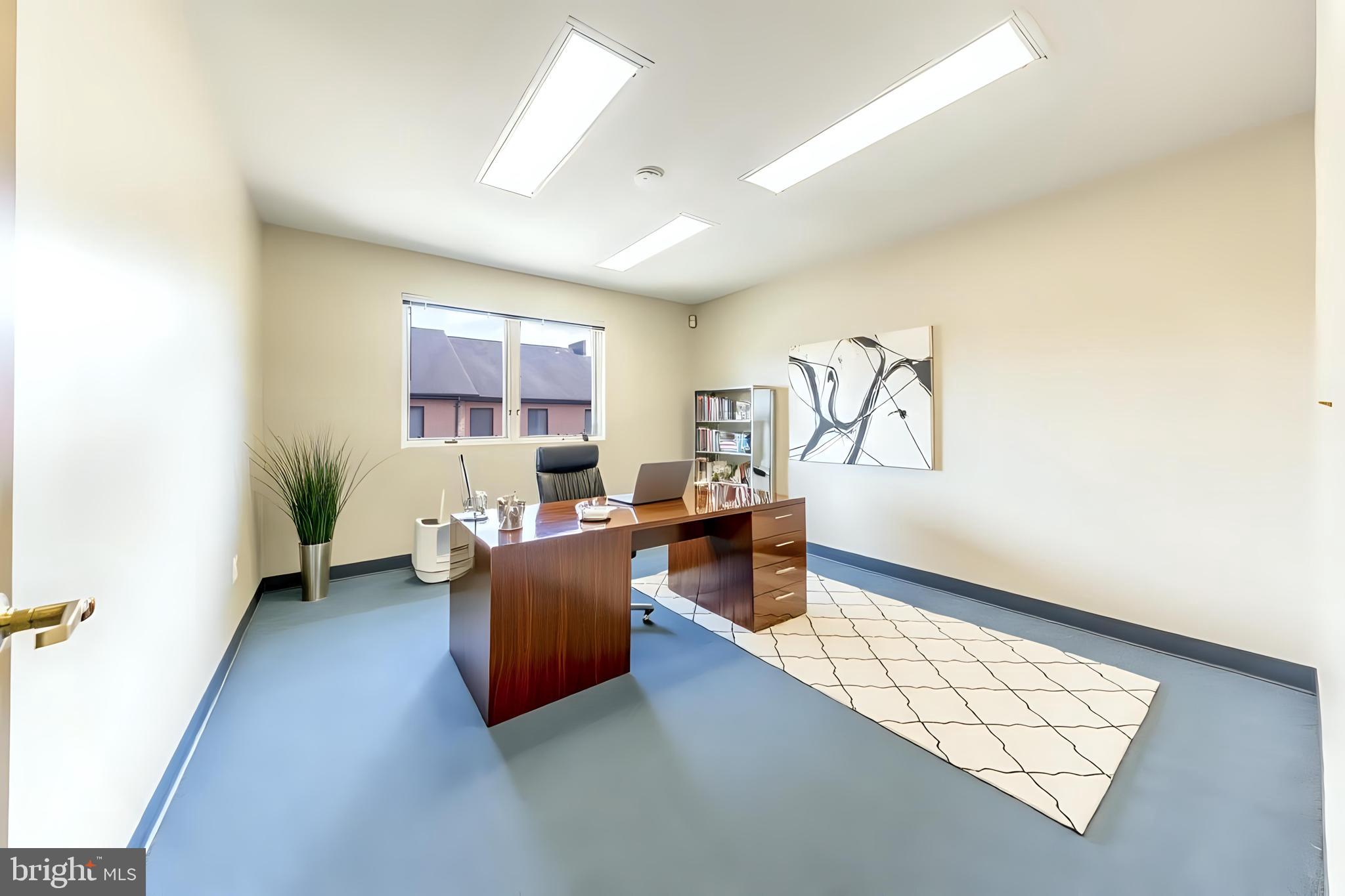 PARK PLACE PROFESSIONAL CENTER - Commercial Sale