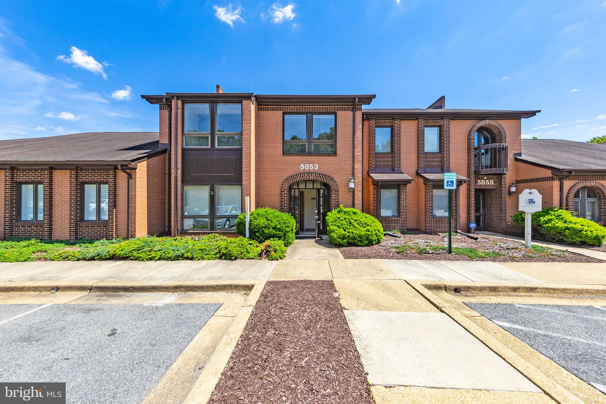 PARK PLACE PROFESSIONAL CENTER - Commercial Sale