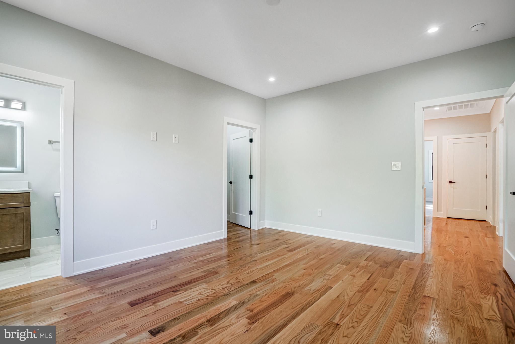 PIMMIT HILLS - Residential