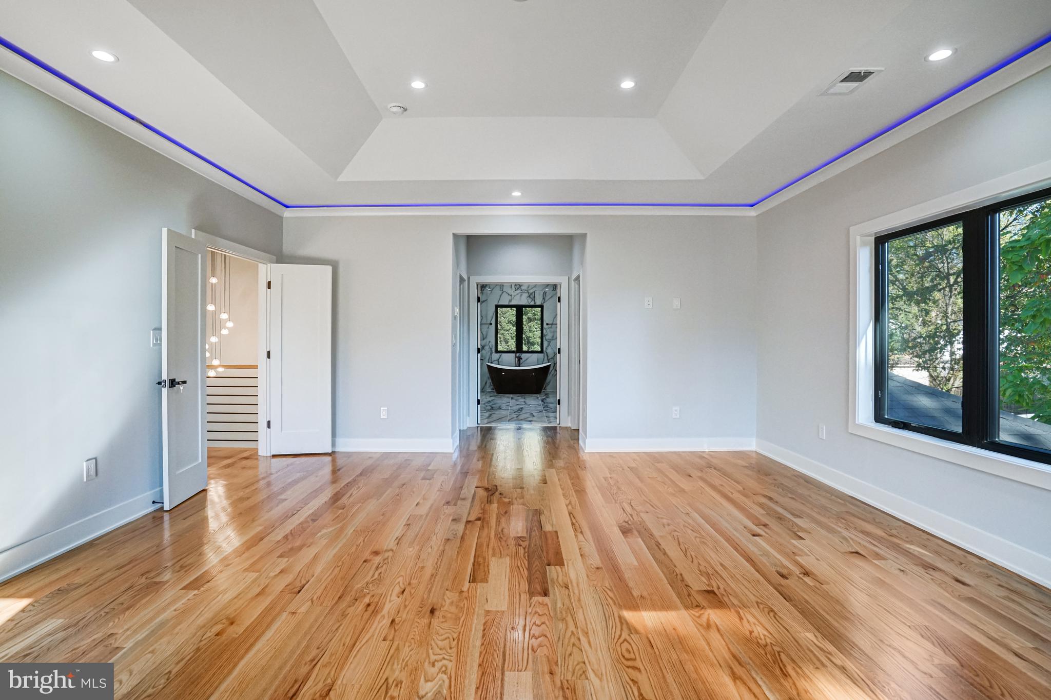 PIMMIT HILLS - Residential