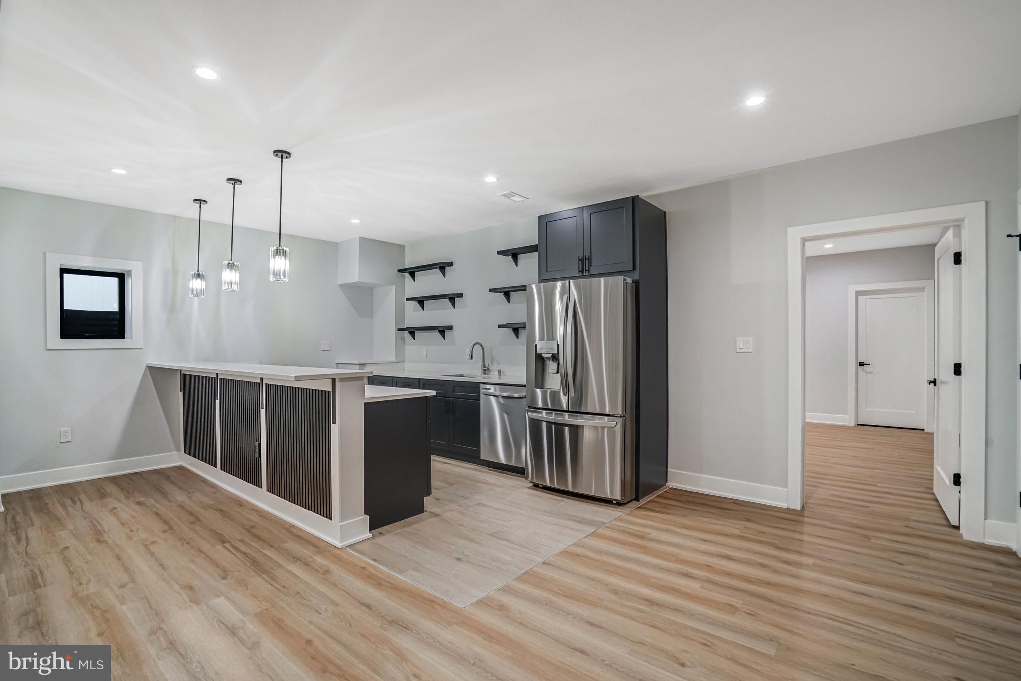 PIMMIT HILLS - Residential