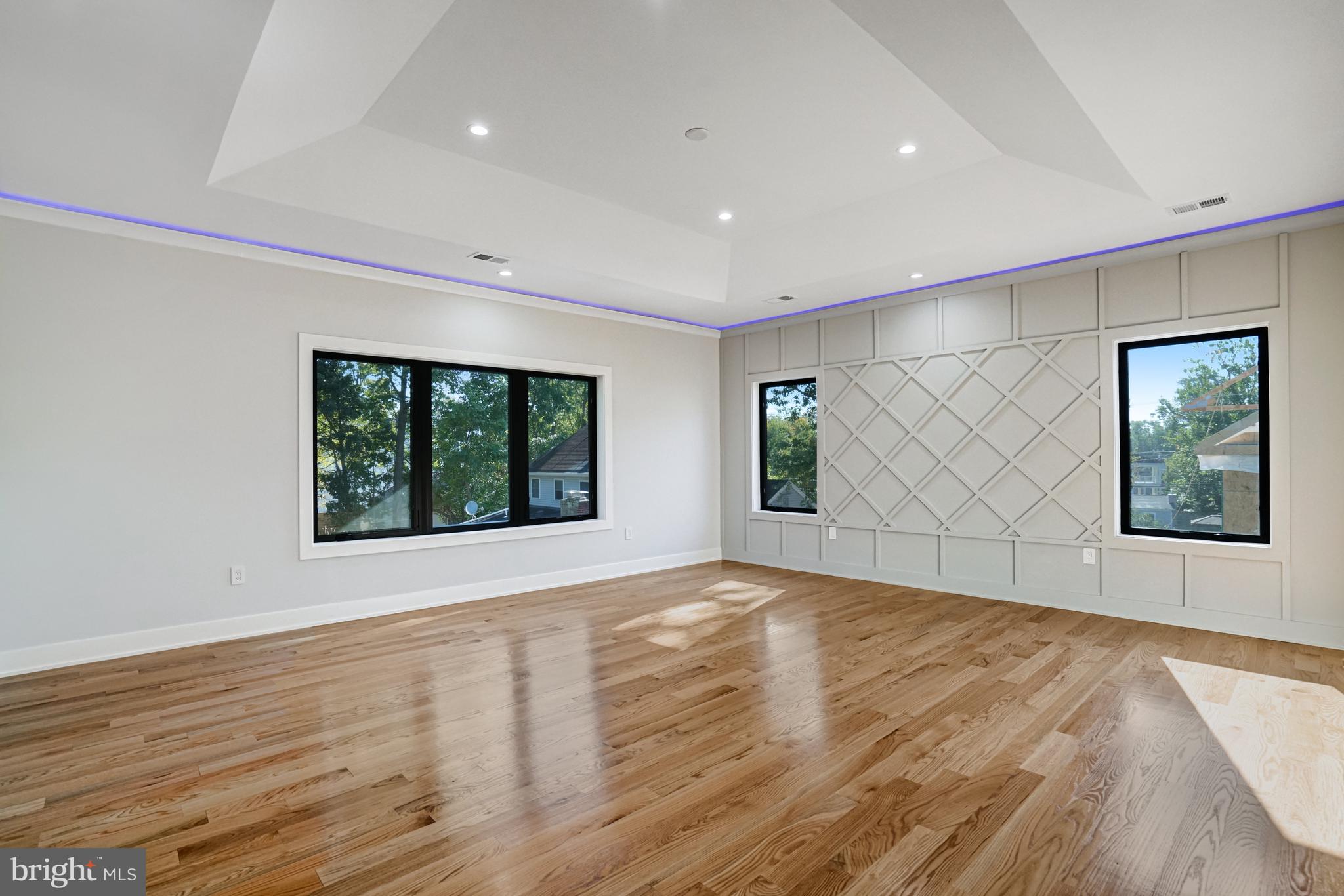 PIMMIT HILLS - Residential