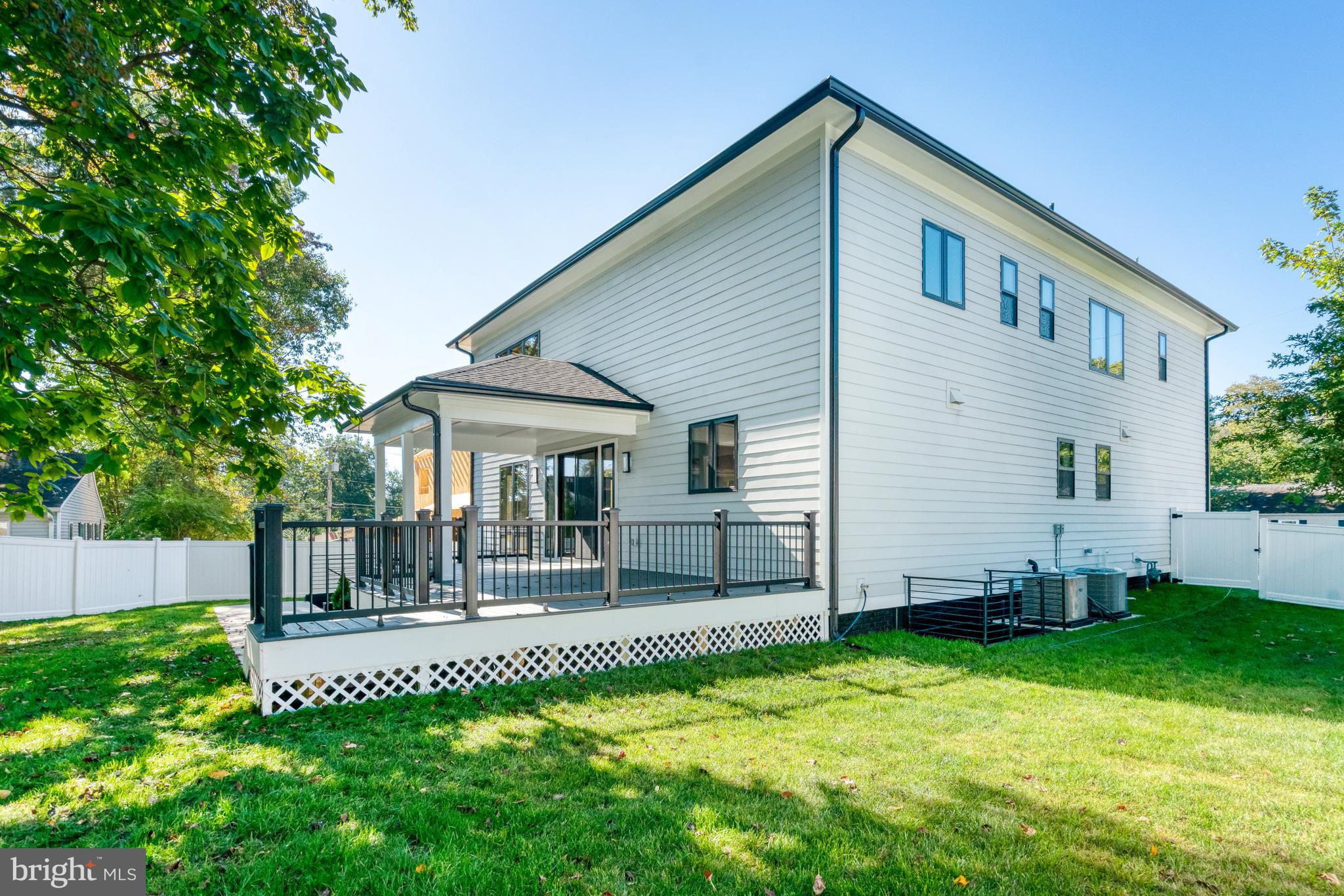 PIMMIT HILLS - Residential