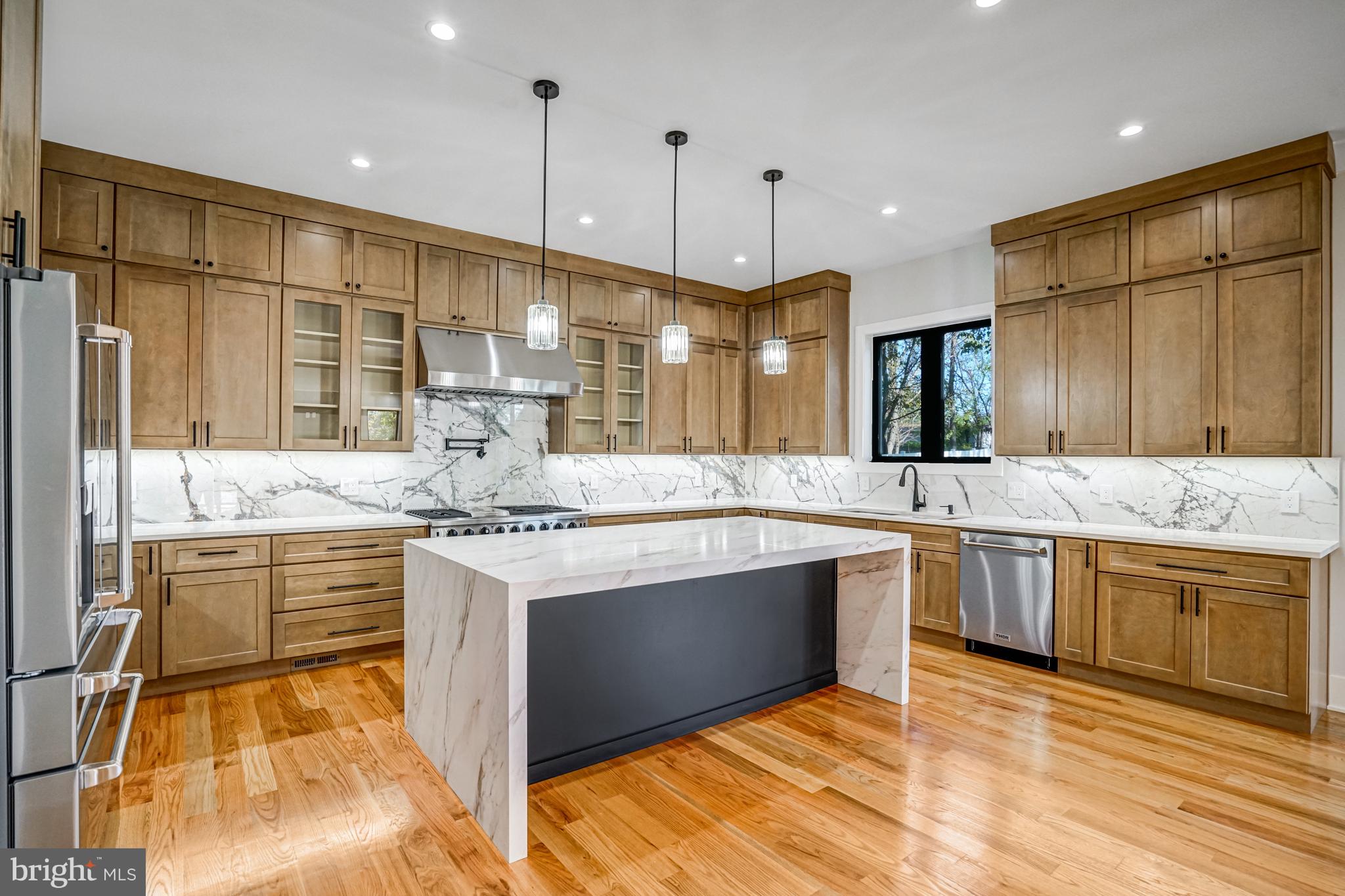 PIMMIT HILLS - Residential