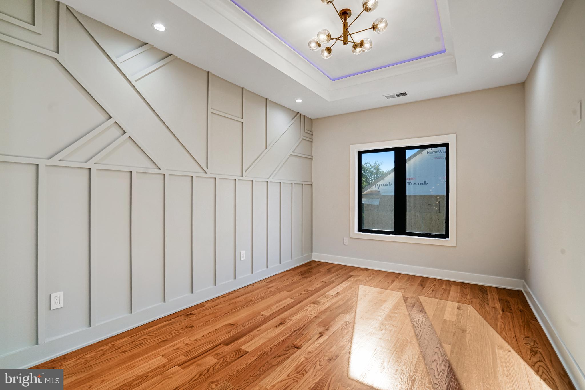 PIMMIT HILLS - Residential