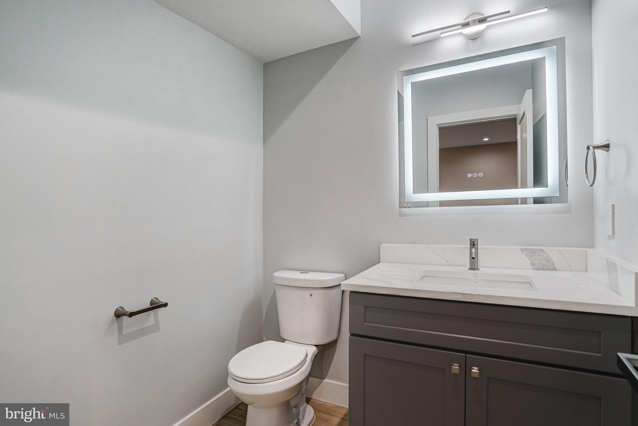 PIMMIT HILLS - Residential