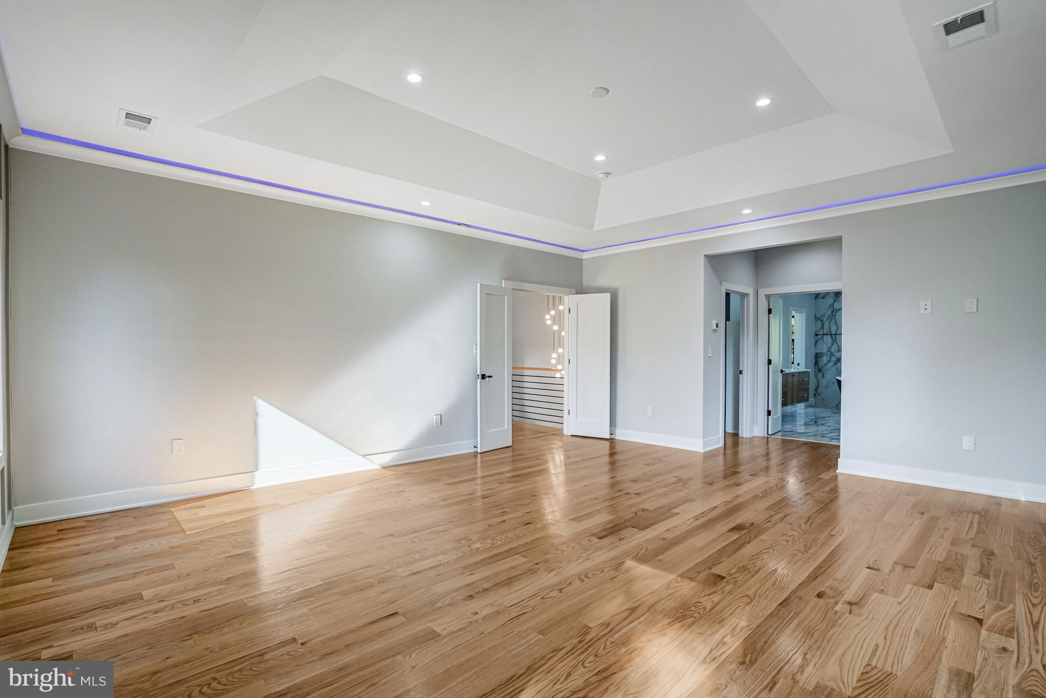 PIMMIT HILLS - Residential