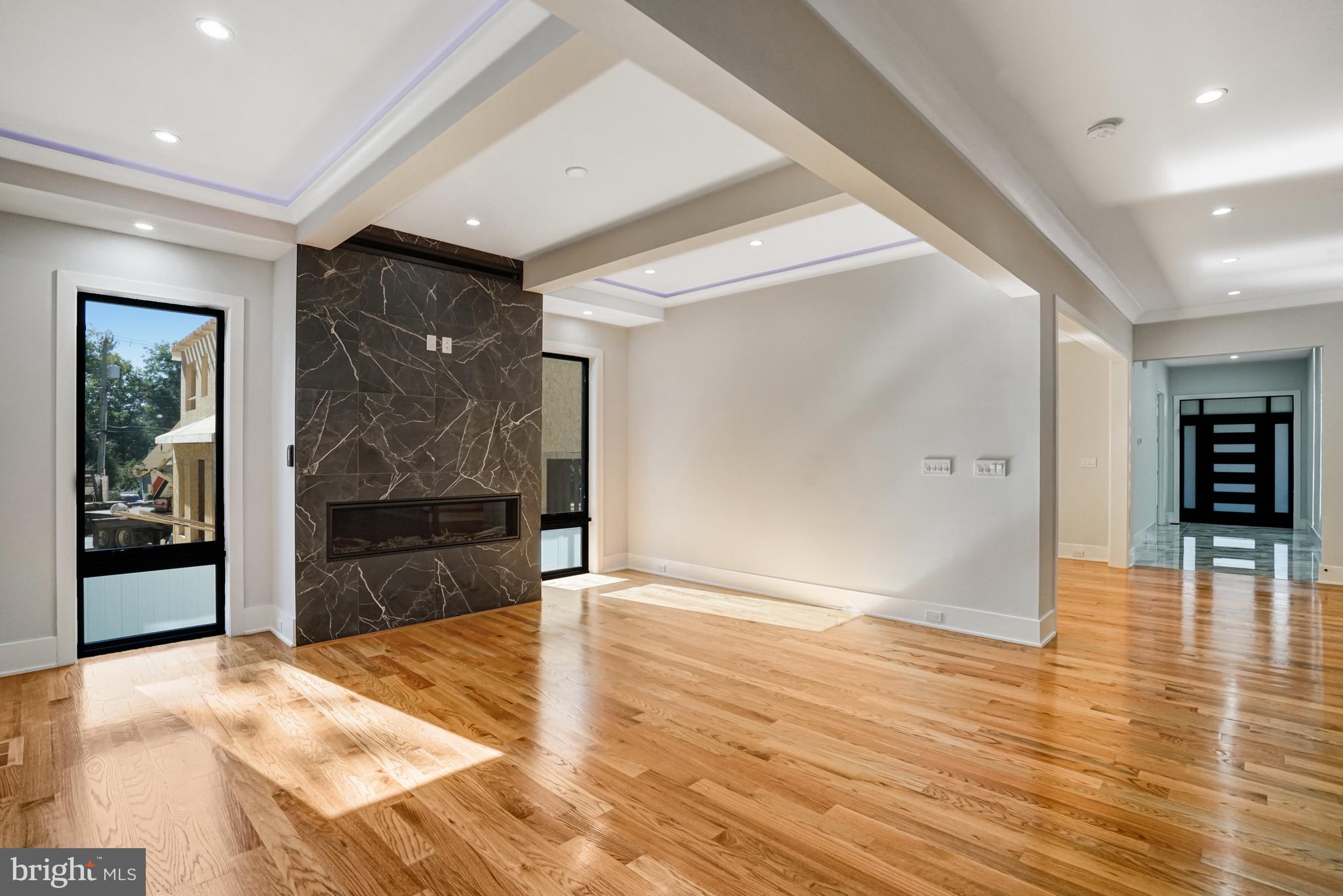 PIMMIT HILLS - Residential