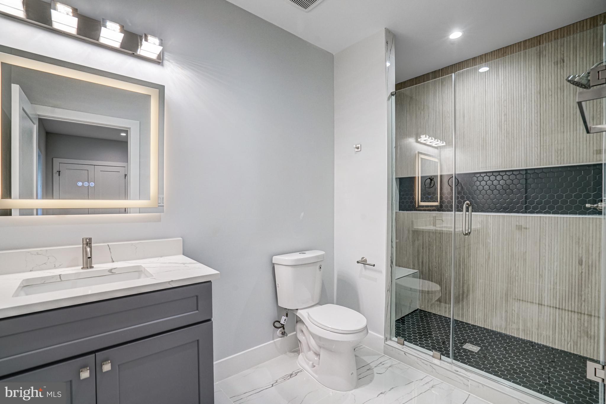 PIMMIT HILLS - Residential