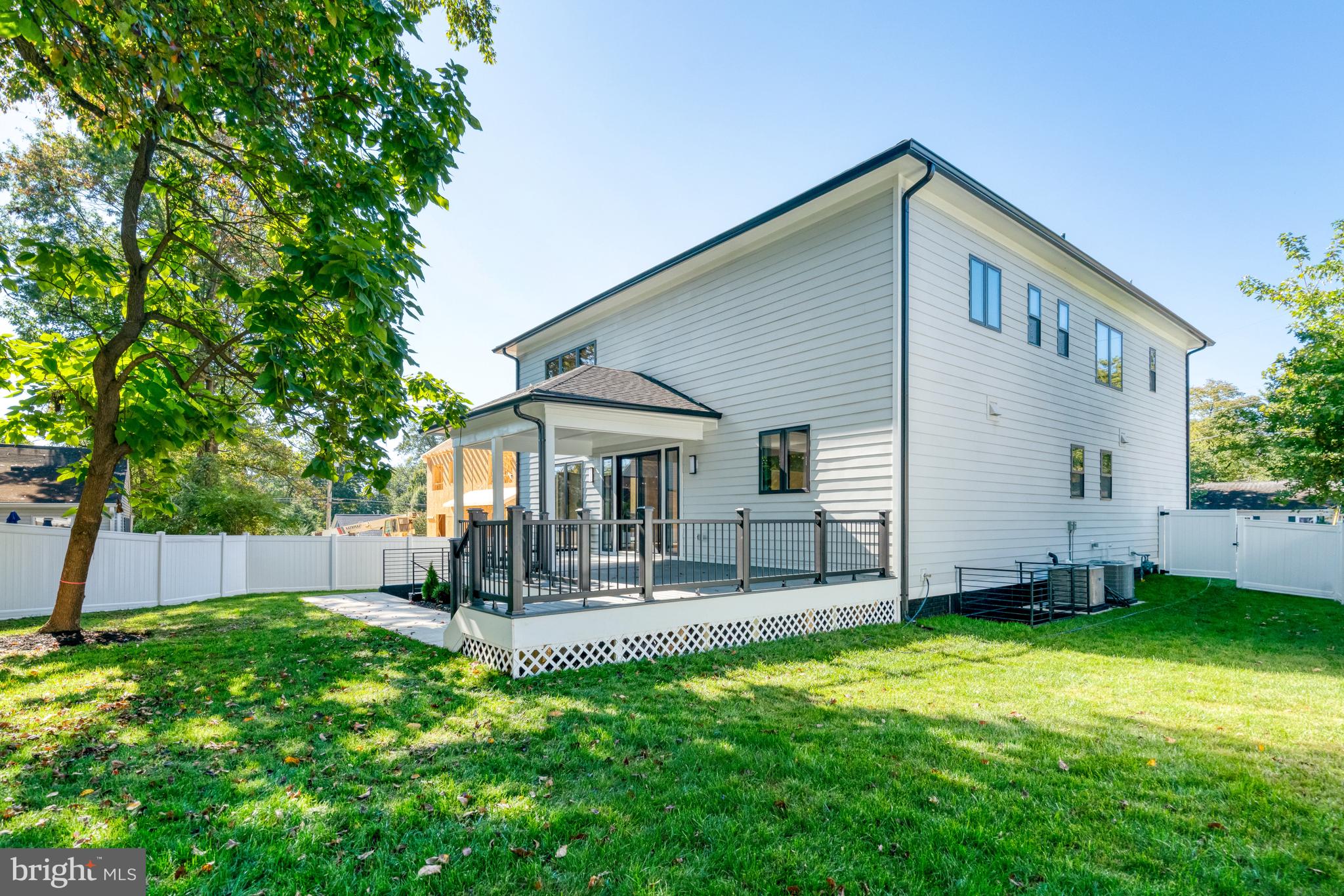 PIMMIT HILLS - Residential