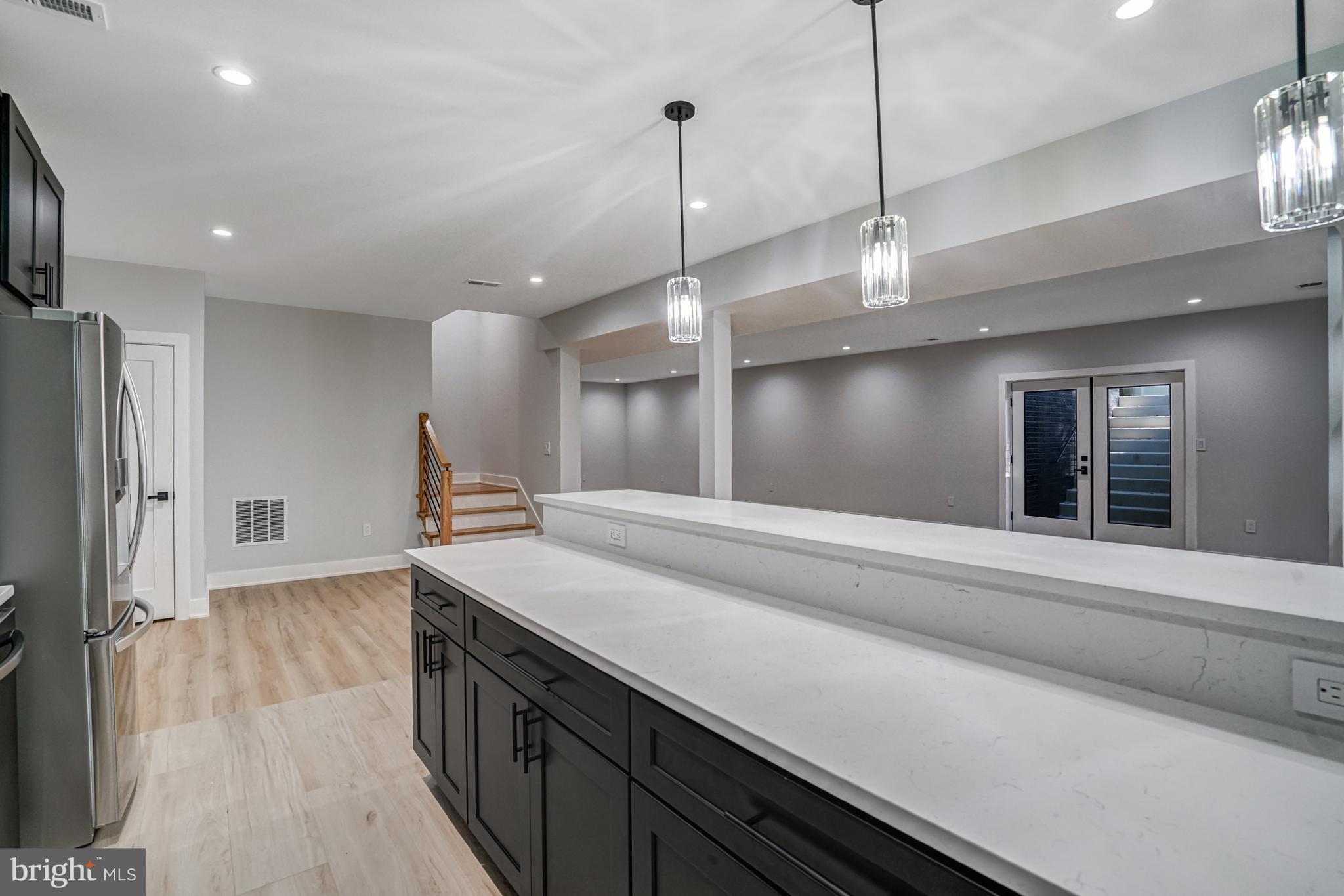 PIMMIT HILLS - Residential