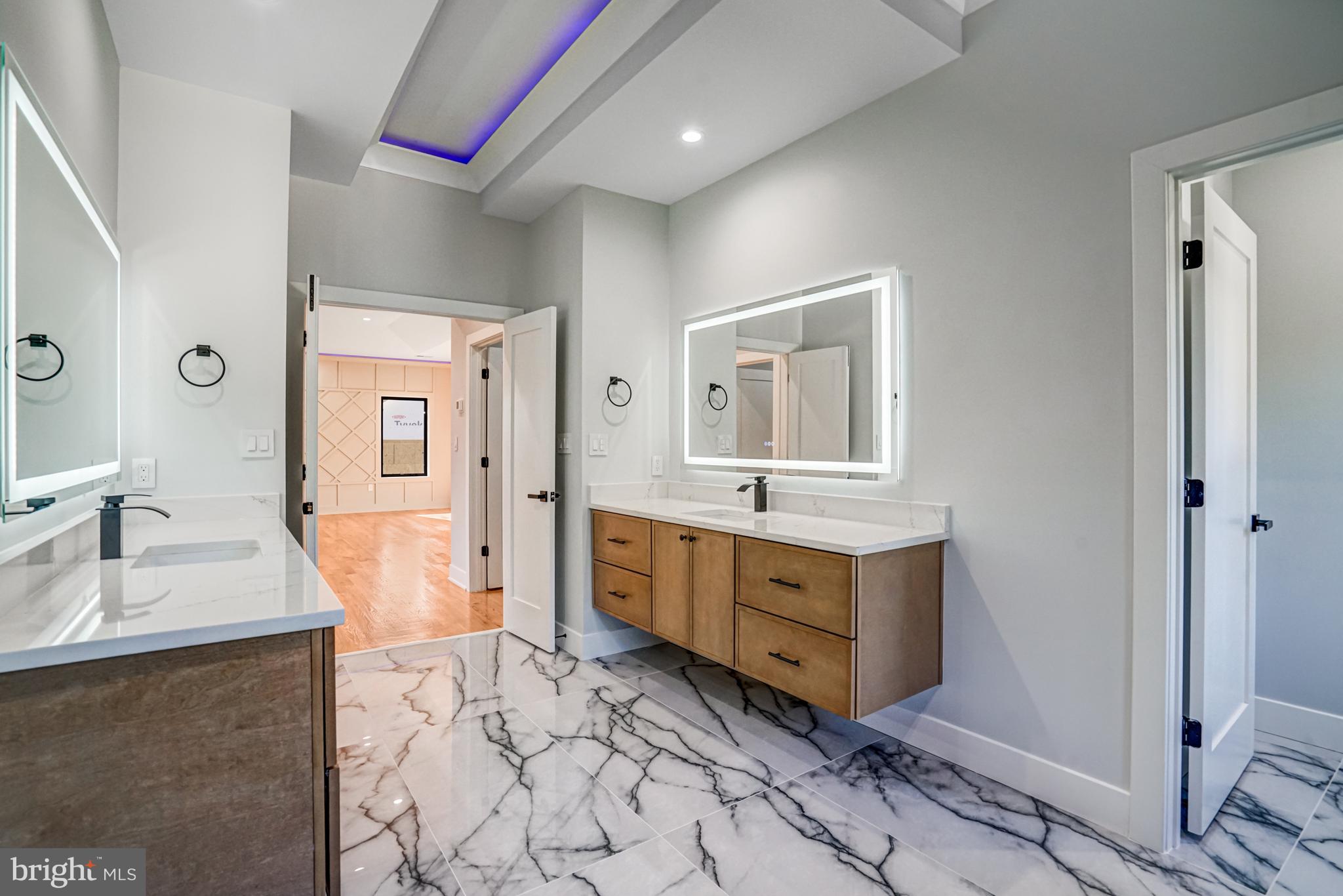 PIMMIT HILLS - Residential