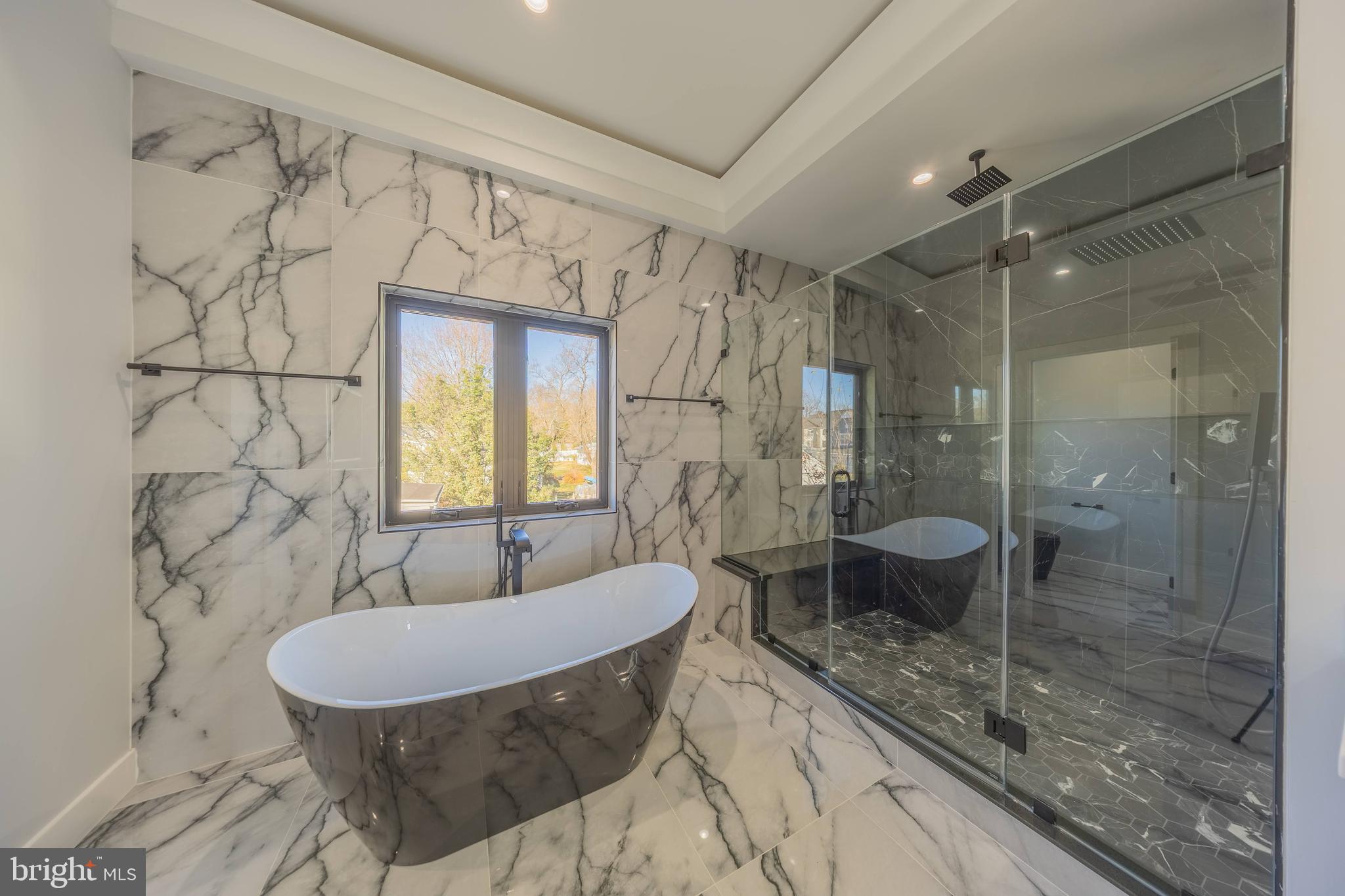 PIMMIT HILLS - Residential