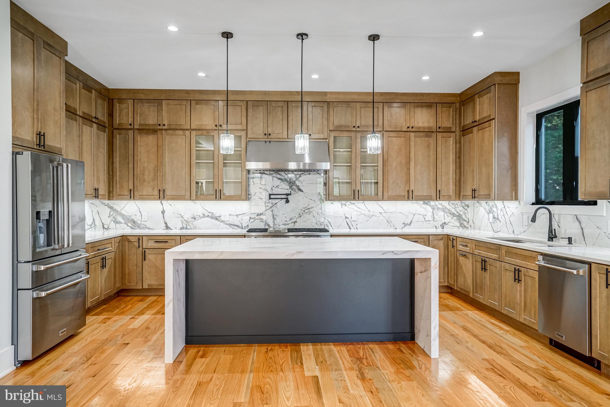 PIMMIT HILLS - Residential