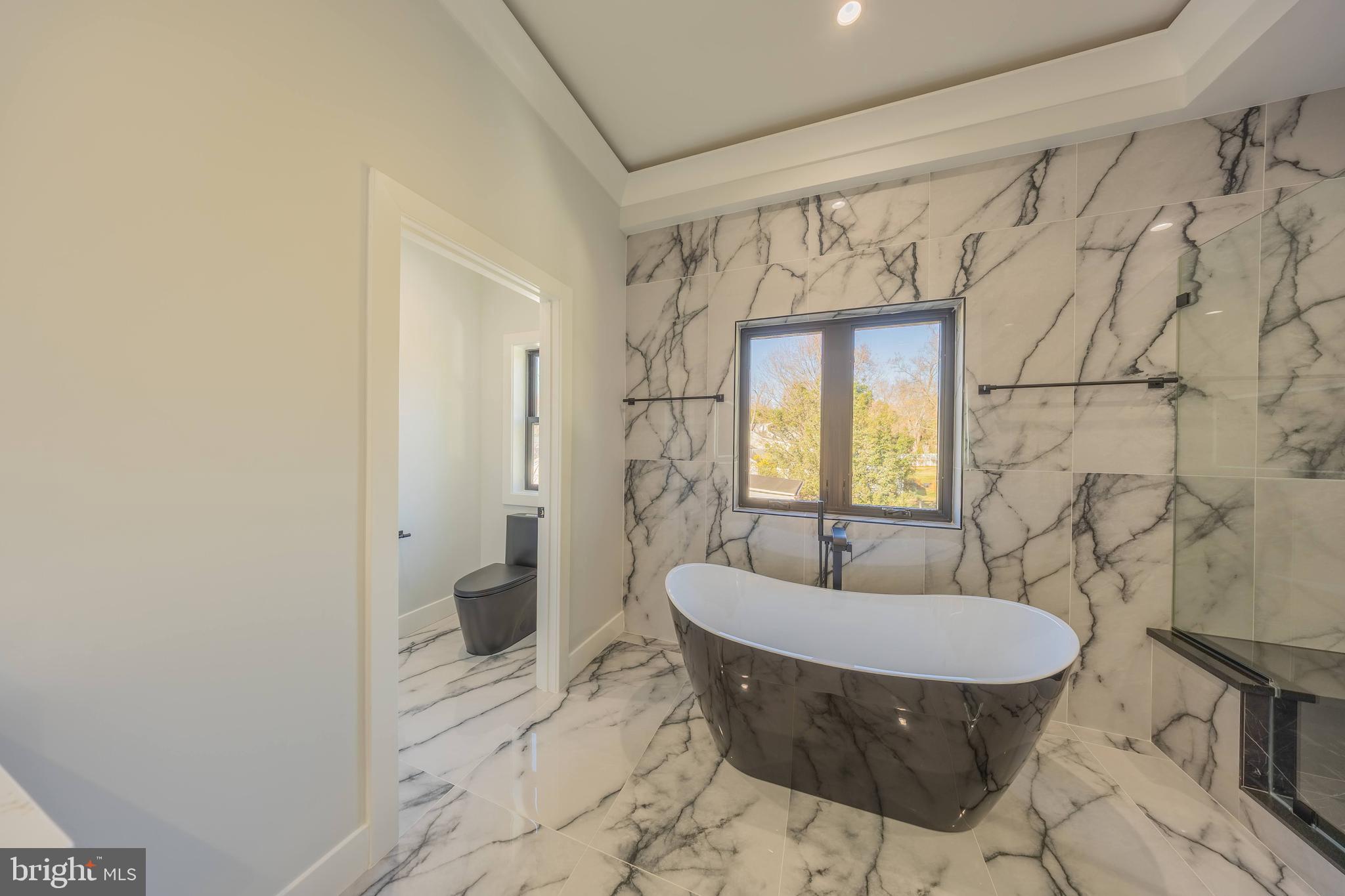 PIMMIT HILLS - Residential