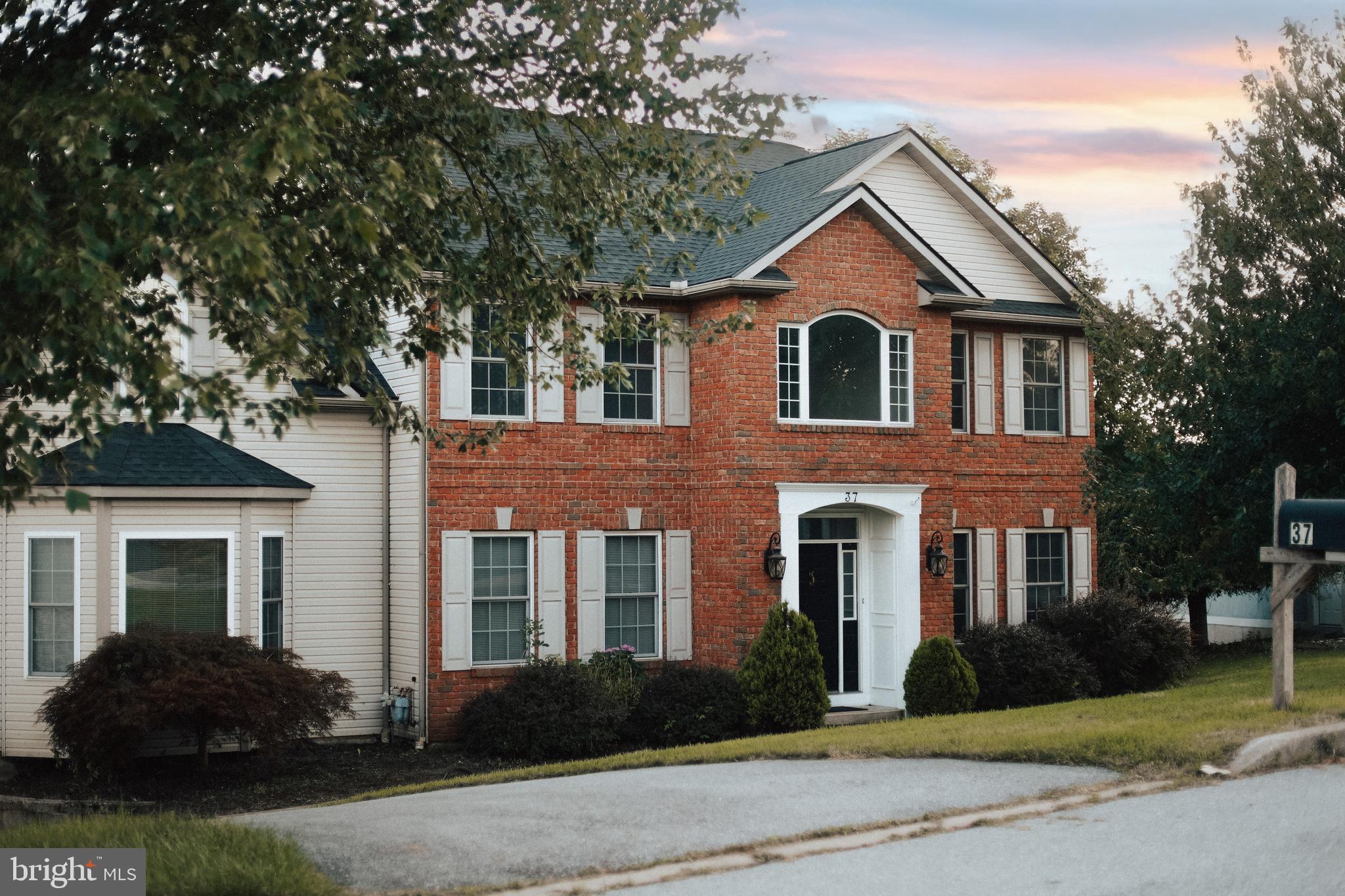 37 SYCAMORE DRIVE
