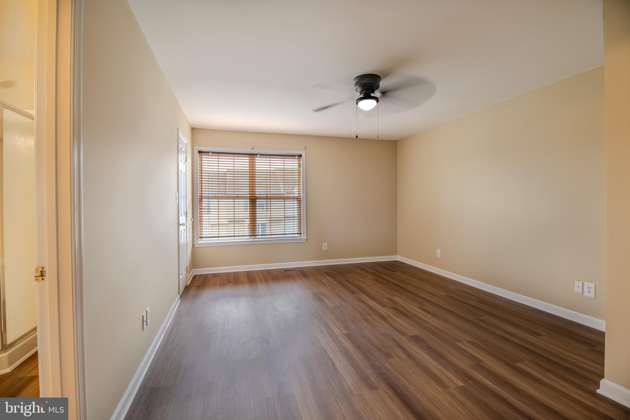 TOWNES OF INWOOD - Residential