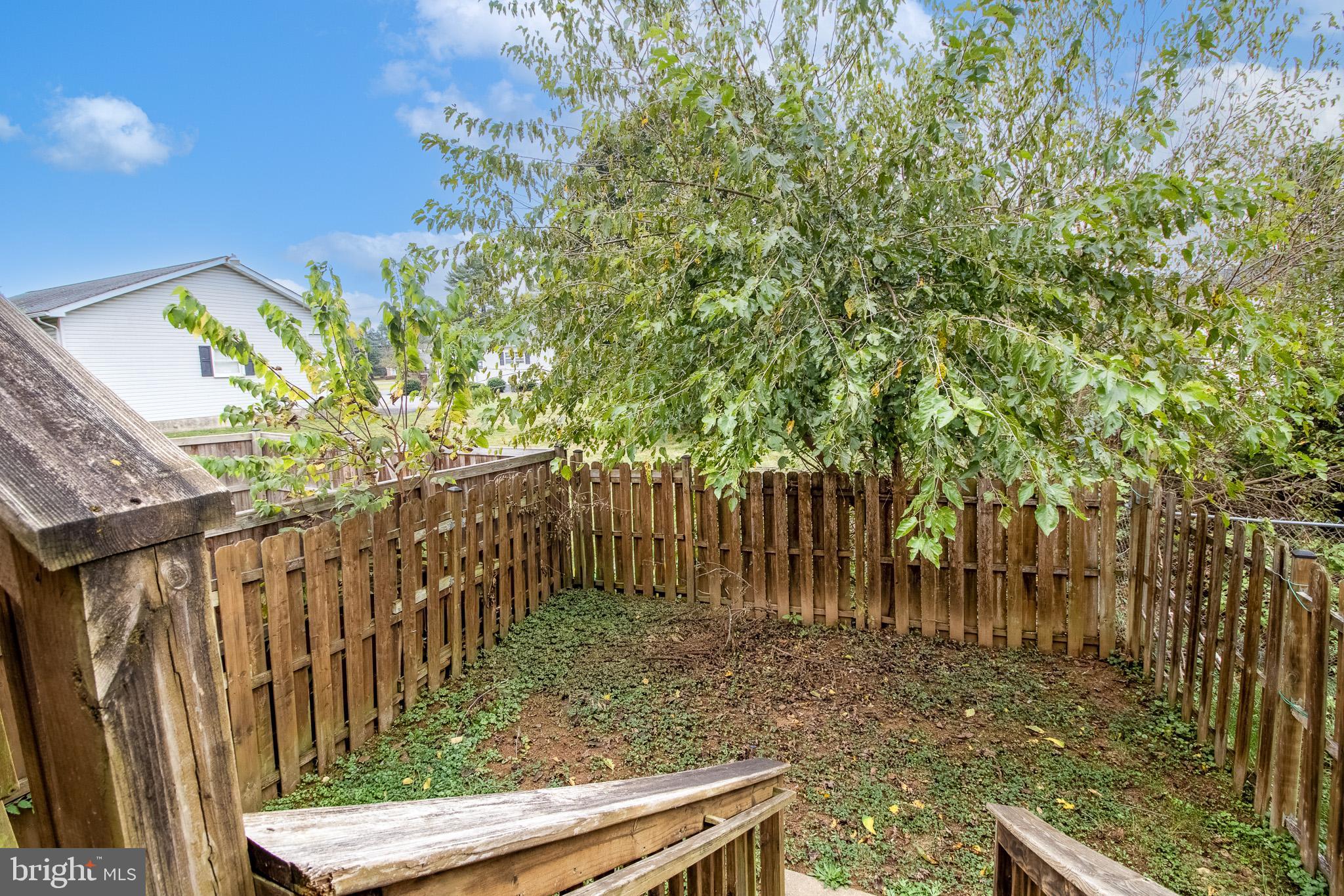 TOWNES OF INWOOD - Residential