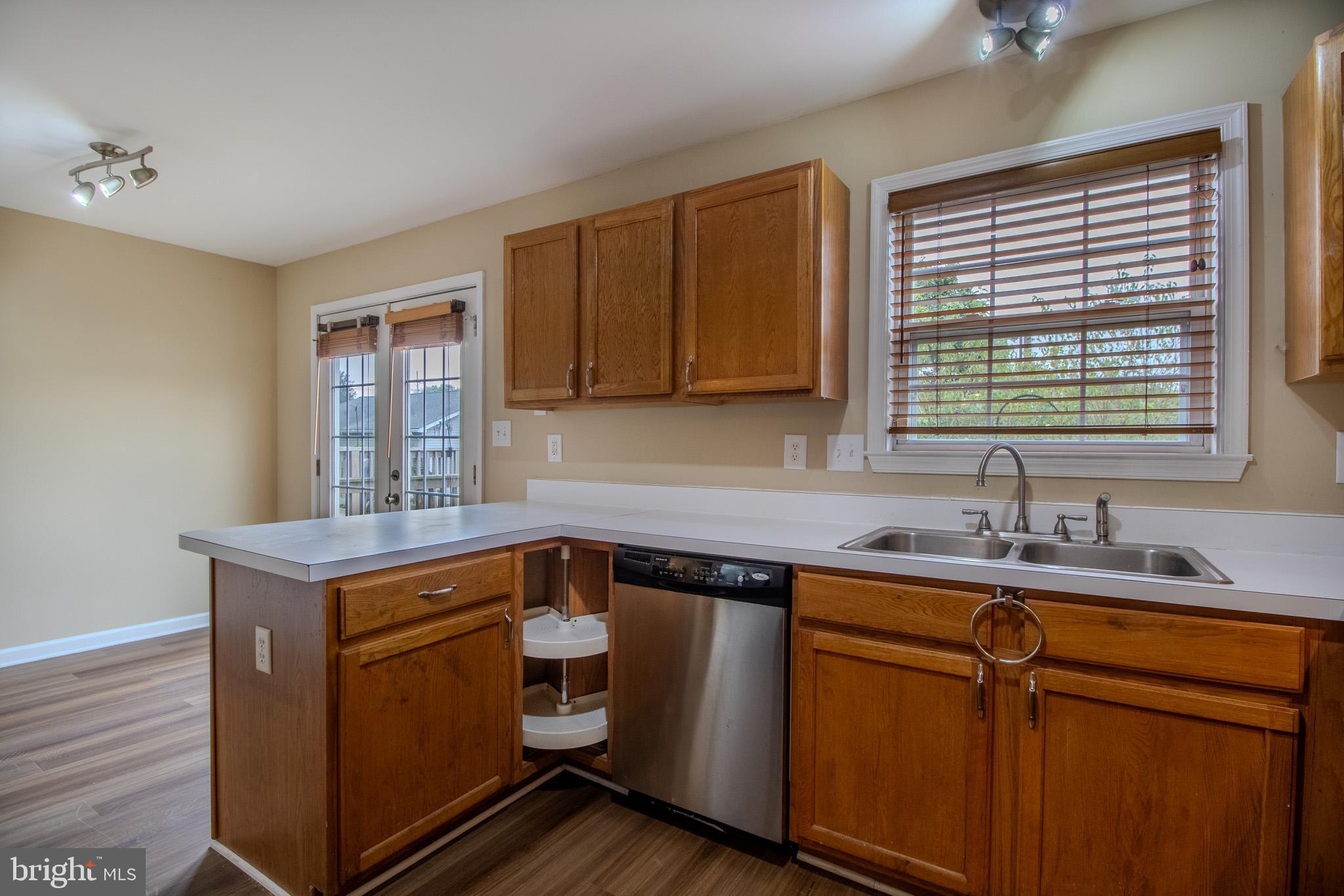 TOWNES OF INWOOD - Residential