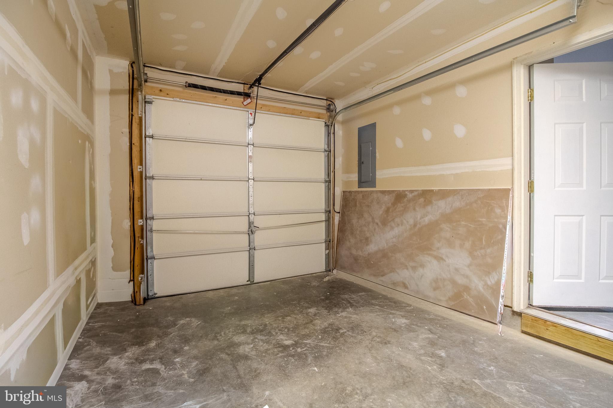 TOWNES OF INWOOD - Residential