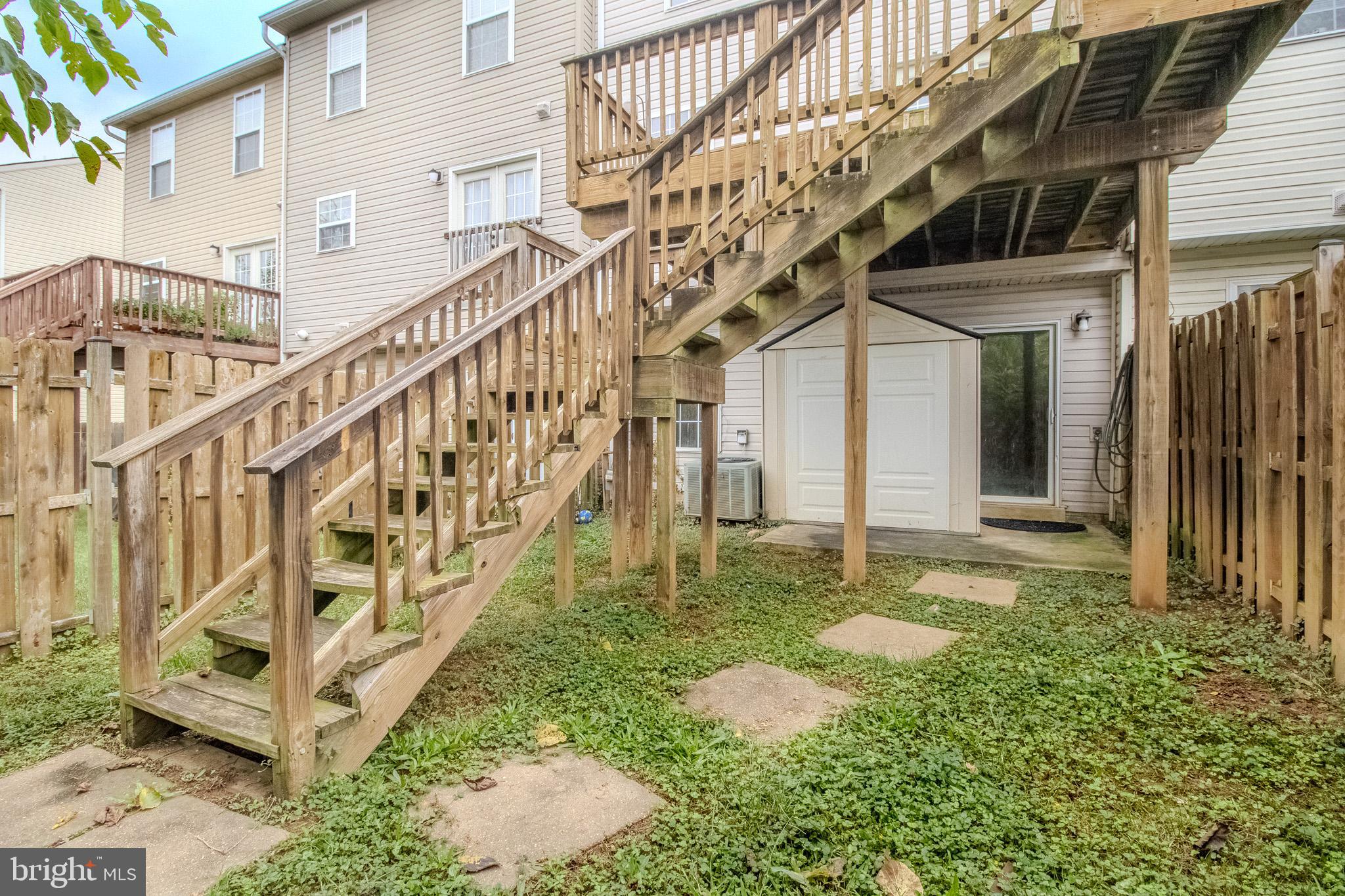 TOWNES OF INWOOD - Residential