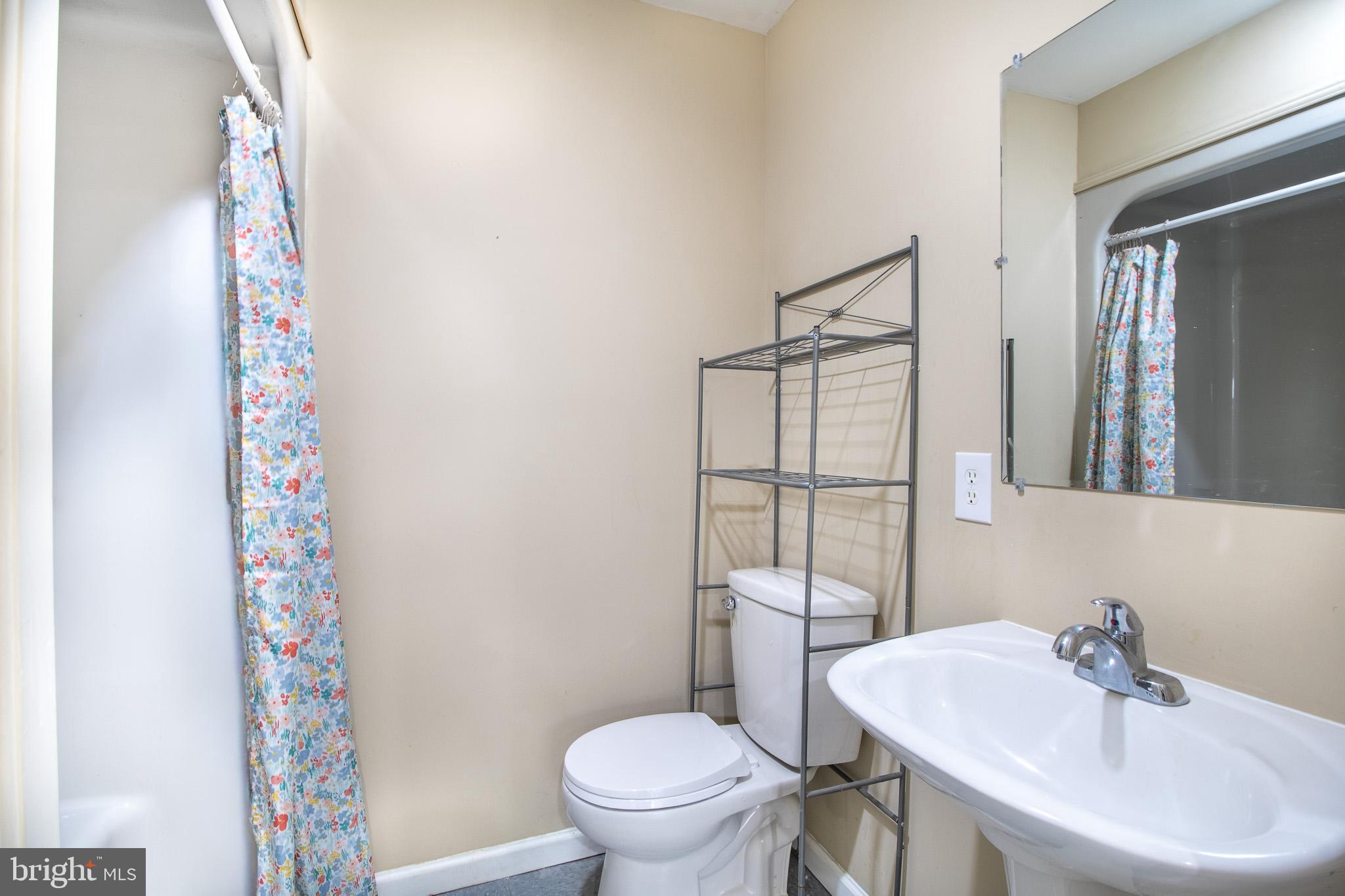 TOWNES OF INWOOD - Residential