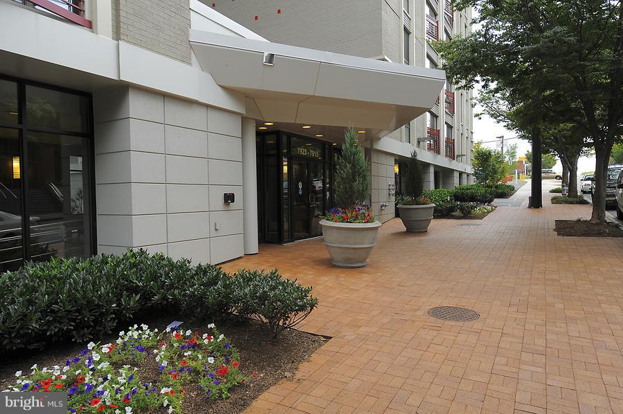 7923 EASTERN AVENUE 201