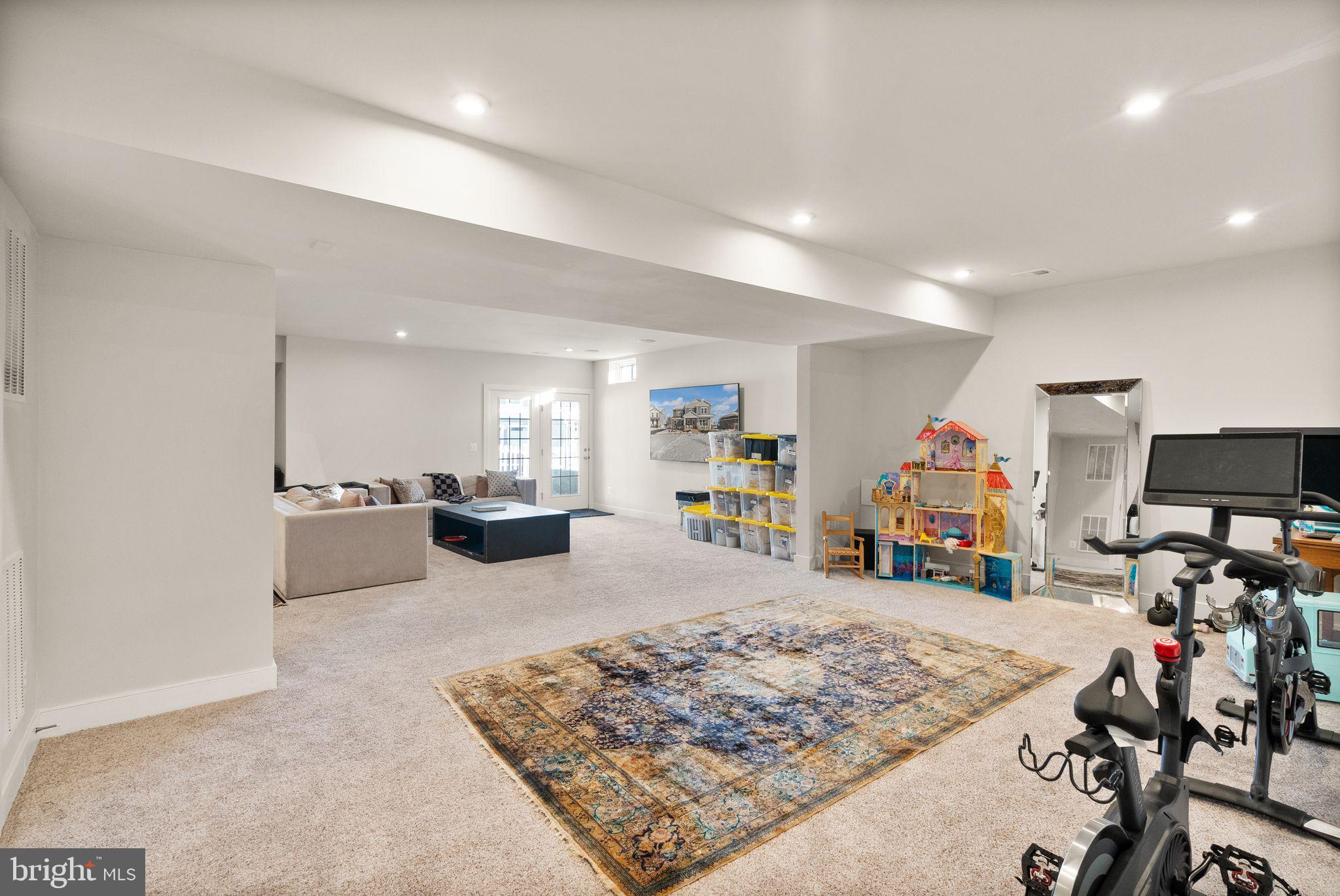 WILLOWSFORD - Residential Lease