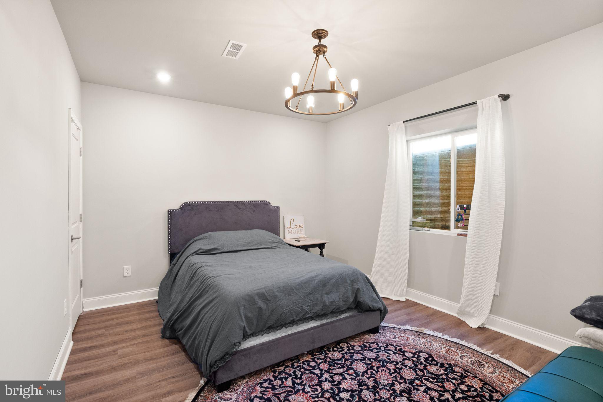 WILLOWSFORD - Residential Lease